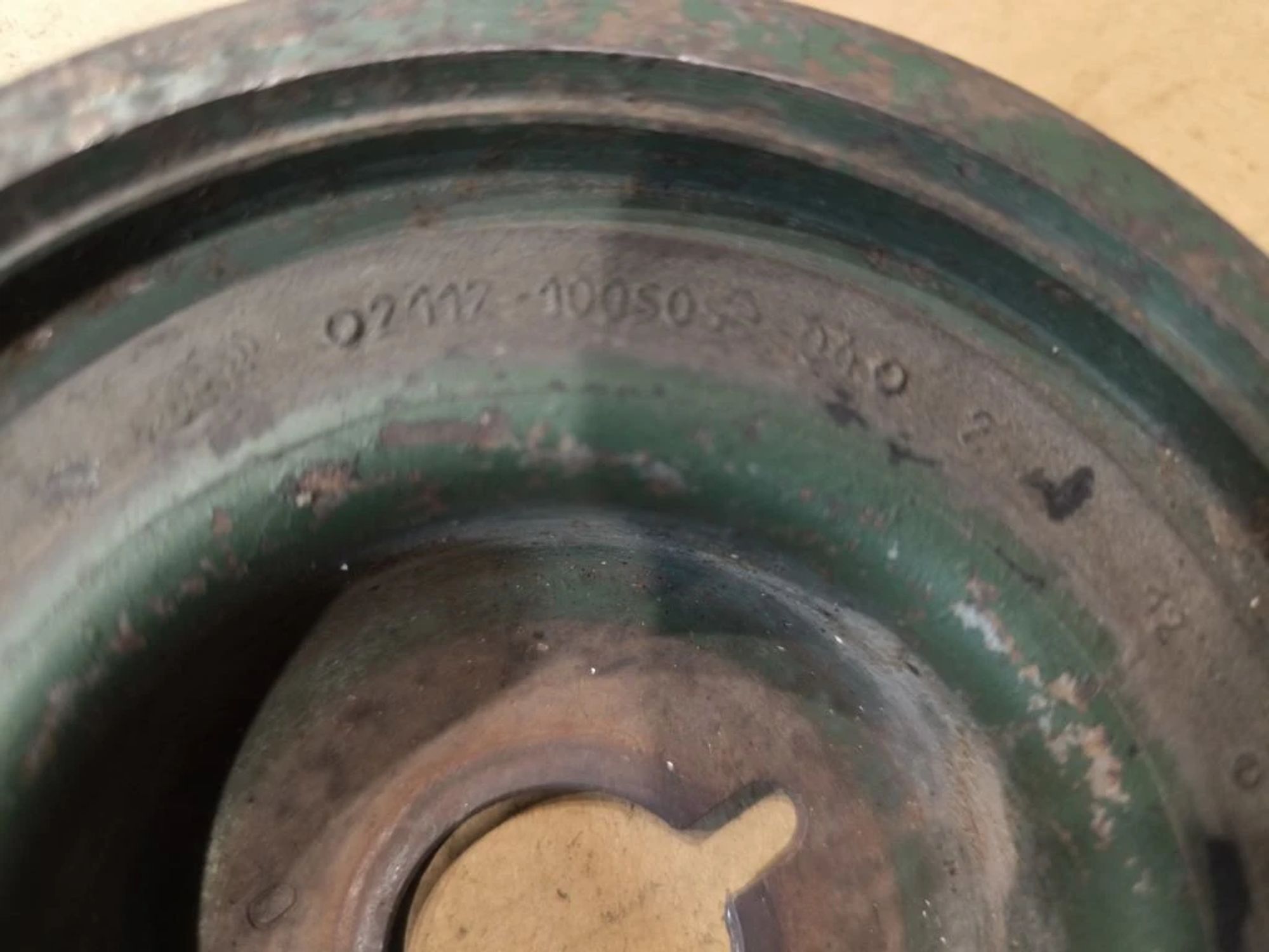 https://ycs.partsauto.market/partsauto-images/thmbs/userImages/d89d66a30f14dbad161fb7a986aa0fe5/part/bc7932e0-286e-4b94-ad3a-6b099abdbd42_1777358939172.jpg