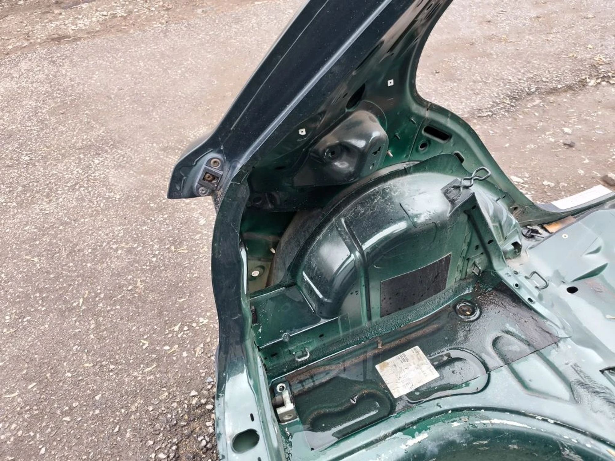 https://ycs.partsauto.market/partsauto-images/thmbs/userImages/d89d66a30f14dbad161fb7a986aa0fe5/part/bceaf412-bf54-45b0-bf0a-a6ea22d9ad0f_1776057876480.jpg