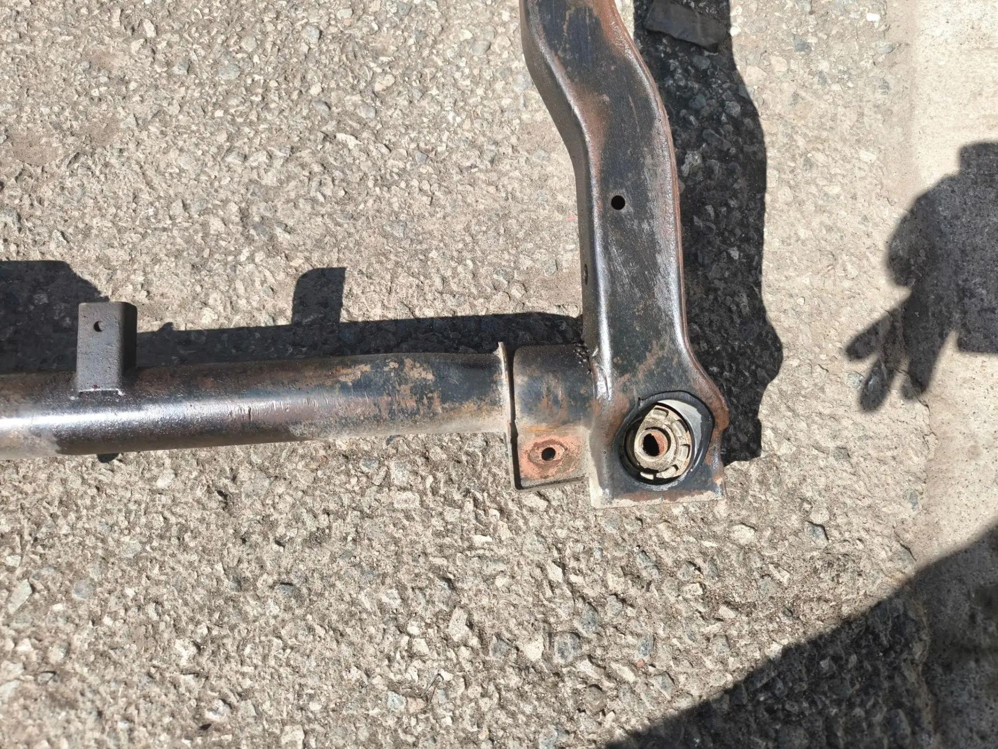 https://ycs.partsauto.market/partsauto-images/thmbs/userImages/d89d66a30f14dbad161fb7a986aa0fe5/part/bd88a622-e74d-474f-b504-8cd2fb73046f_1786261181485.jpg