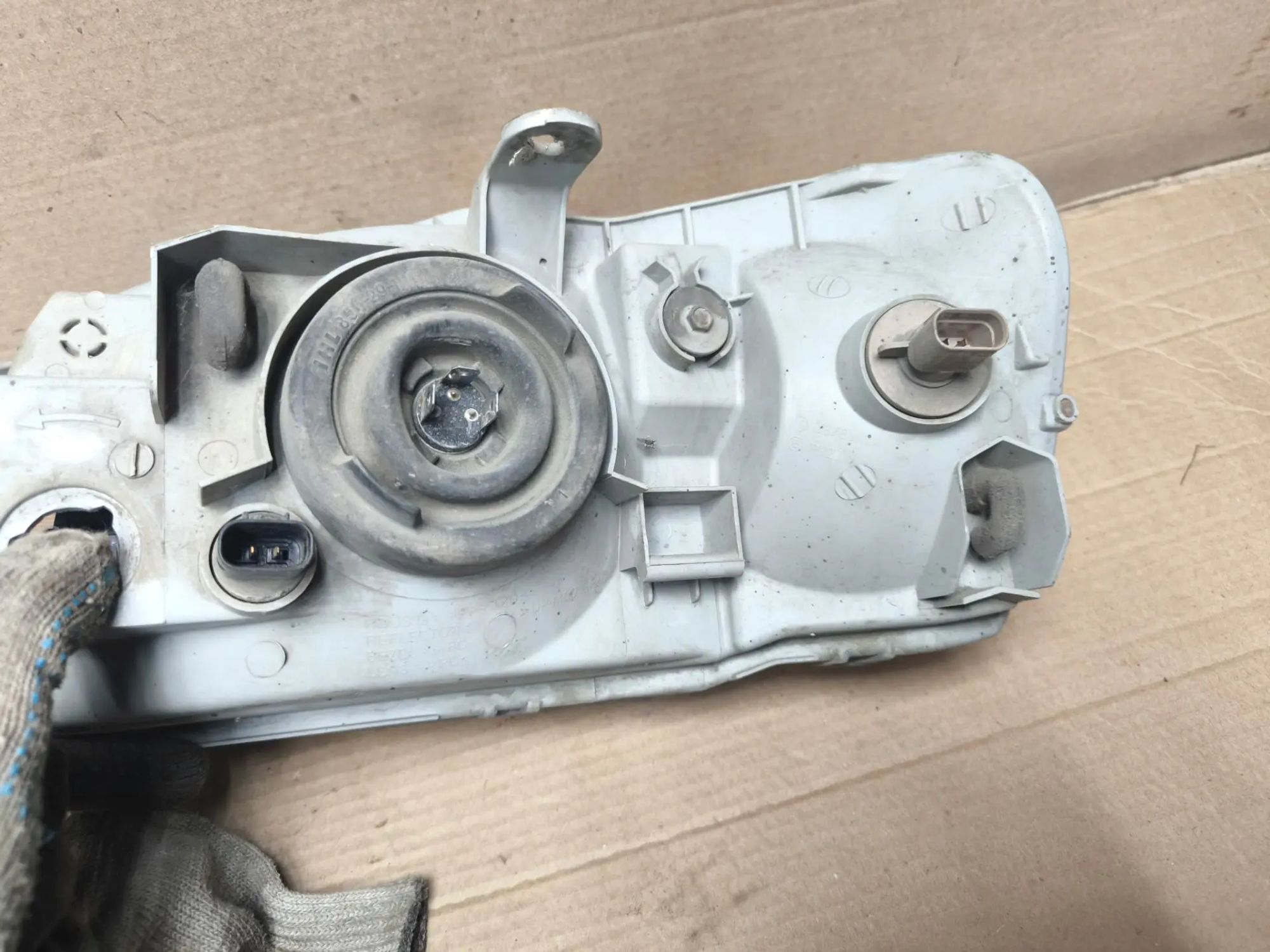 https://ycs.partsauto.market/partsauto-images/thmbs/userImages/d89d66a30f14dbad161fb7a986aa0fe5/part/bde6c0c5-1034-4869-96cb-005f5d0221f9_1785562154109.jpg