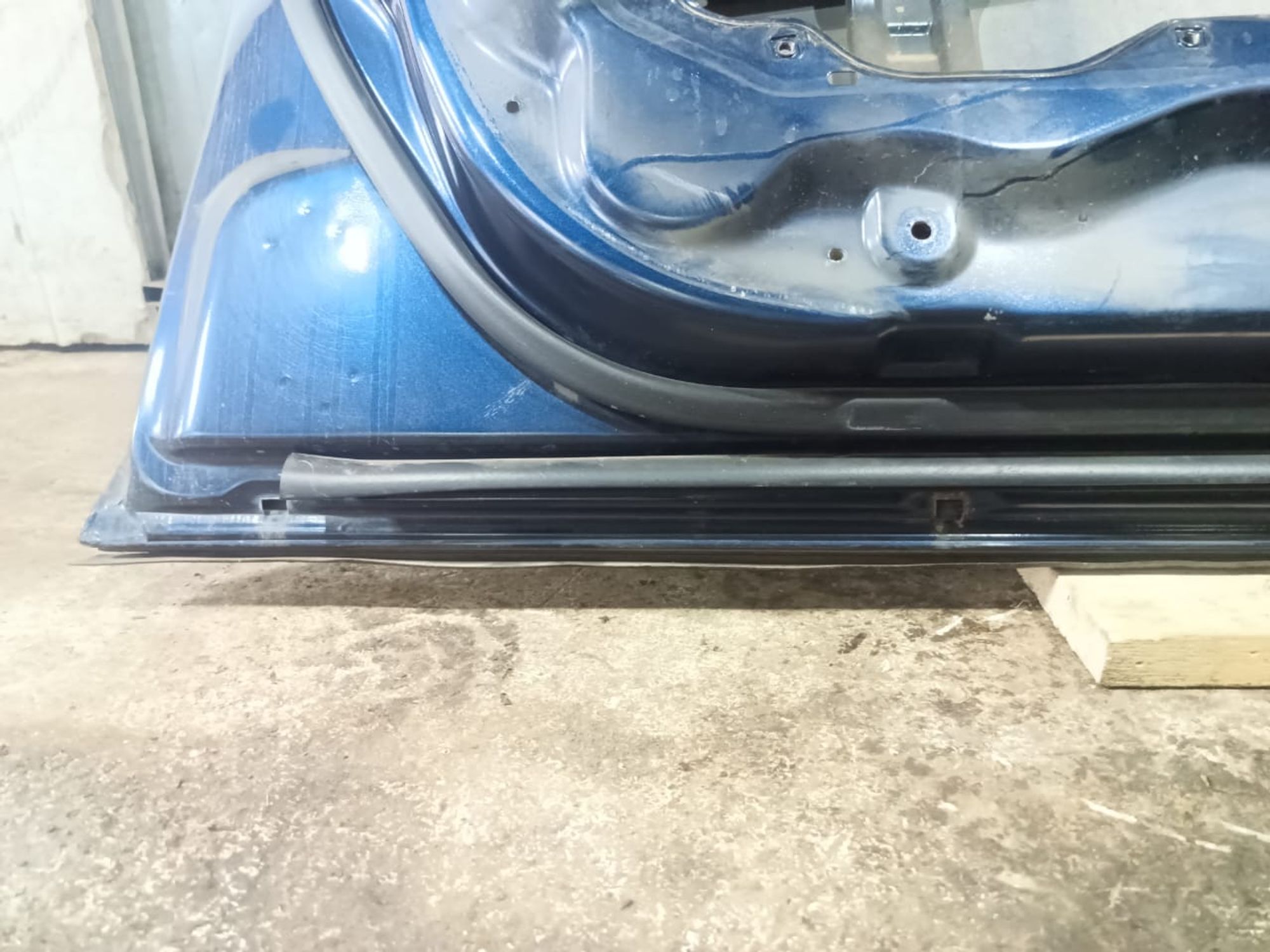 https://ycs.partsauto.market/partsauto-images/thmbs/userImages/d89d66a30f14dbad161fb7a986aa0fe5/part/bf0086bc-940f-473c-9e03-9d02e94cae9f_1735300803769.jpg