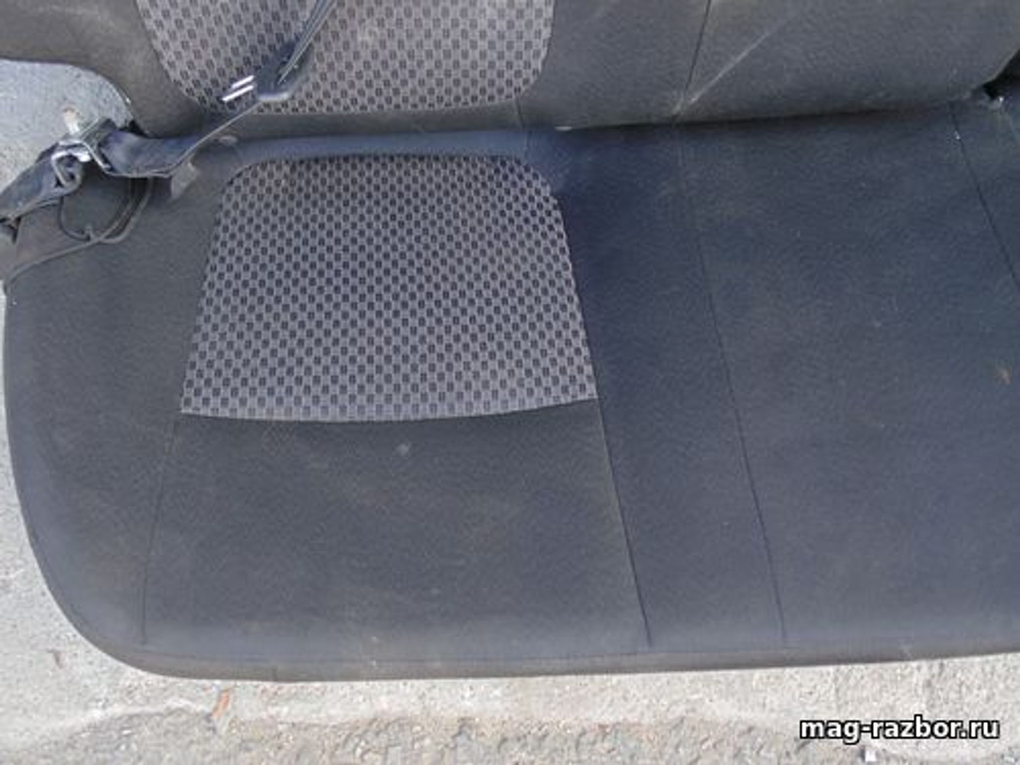 https://ycs.partsauto.market/partsauto-images/thmbs/userImages/d89d66a30f14dbad161fb7a986aa0fe5/part/bf8edd55-4f23-4adc-ac66-9d0a786b5cac_1710921582374.jpg