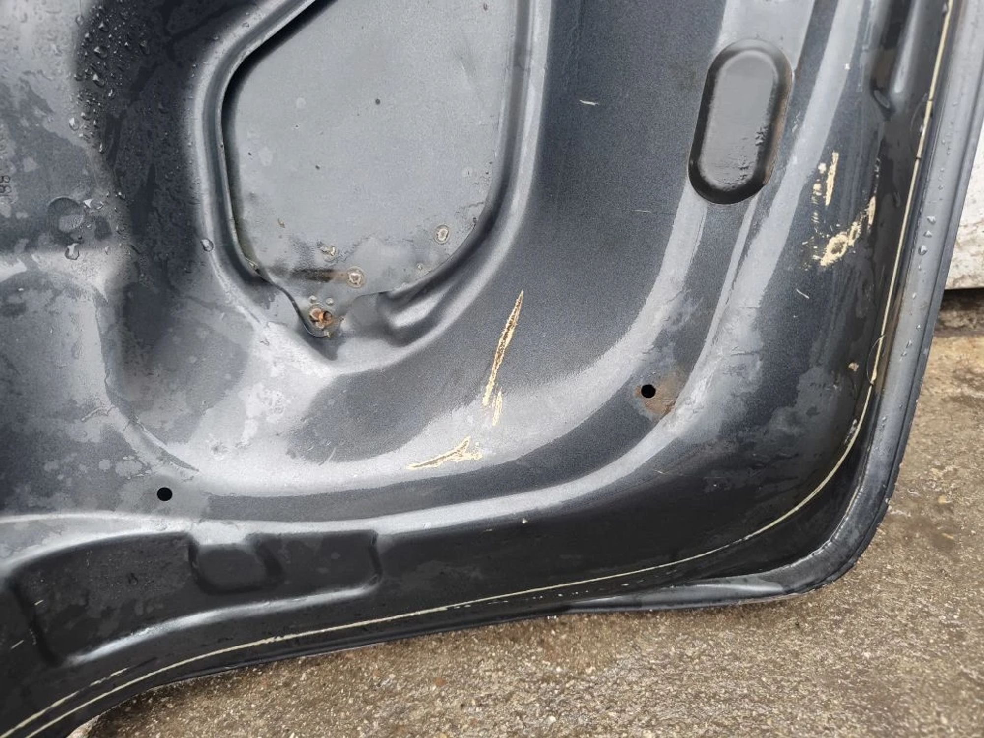 https://ycs.partsauto.market/partsauto-images/thmbs/userImages/d89d66a30f14dbad161fb7a986aa0fe5/part/c21db430-032c-45ff-873b-1b6c43108a87_1777033523916.jpg