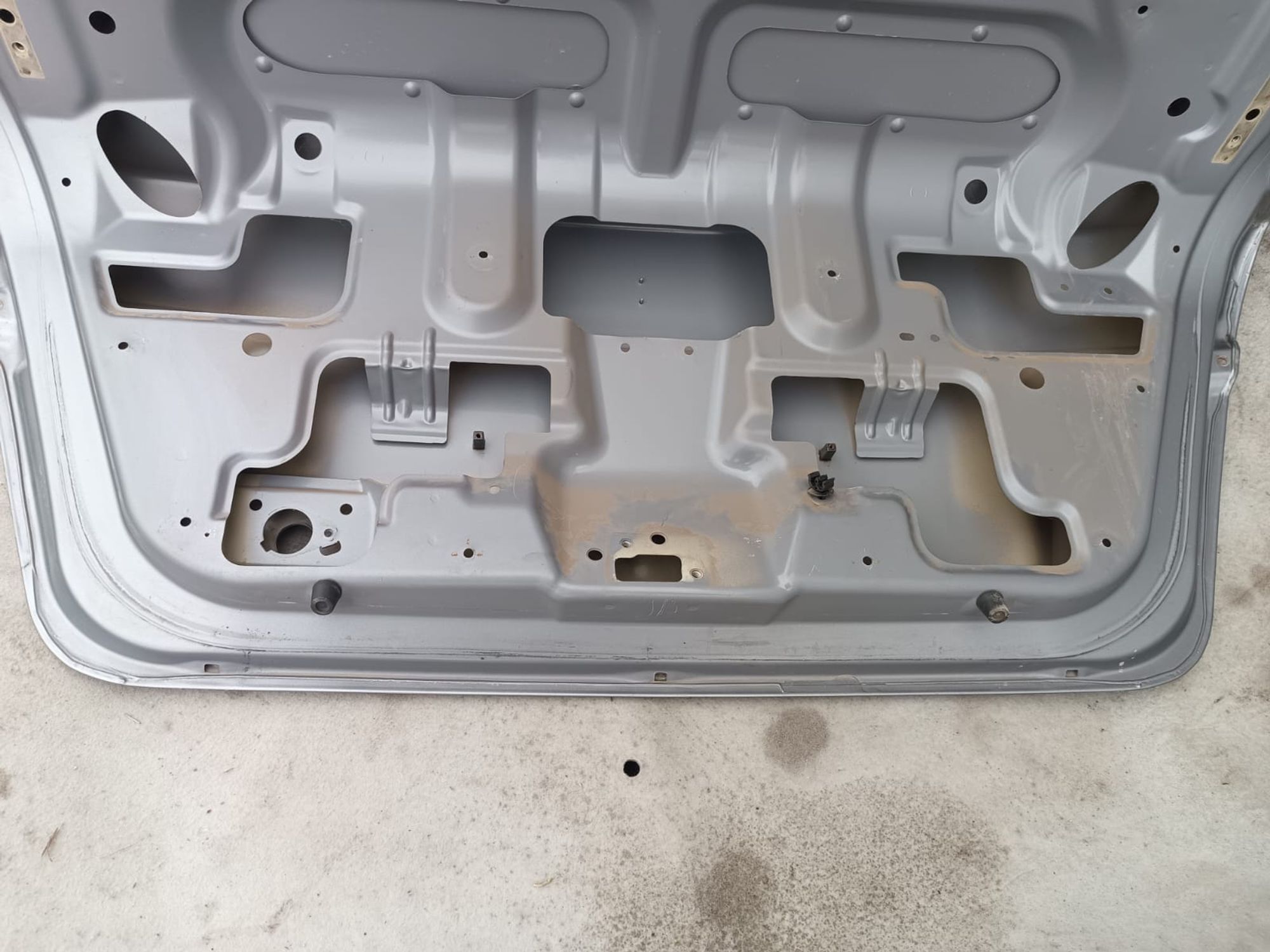https://ycs.partsauto.market/partsauto-images/thmbs/userImages/d89d66a30f14dbad161fb7a986aa0fe5/part/c235e07f-0a89-4e59-8b18-d8a47e6880c0_1717396876399.jpg