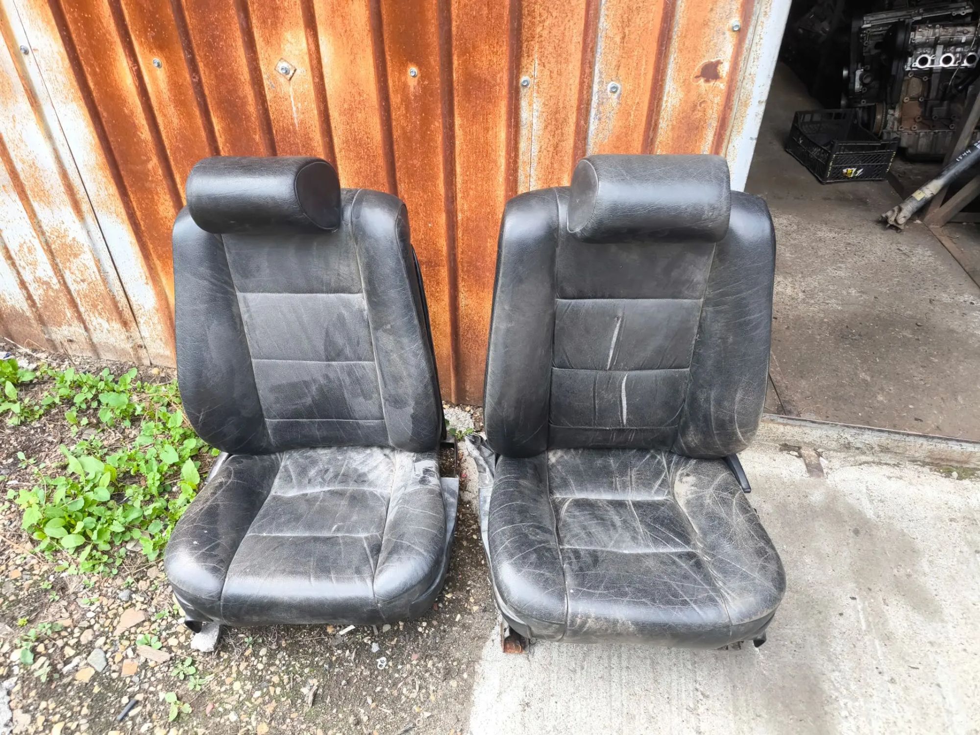 https://ycs.partsauto.market/partsauto-images/thmbs/userImages/d89d66a30f14dbad161fb7a986aa0fe5/part/c36e0c0b-edb7-4c67-bab0-ced584c188ee_1784298498575.jpg