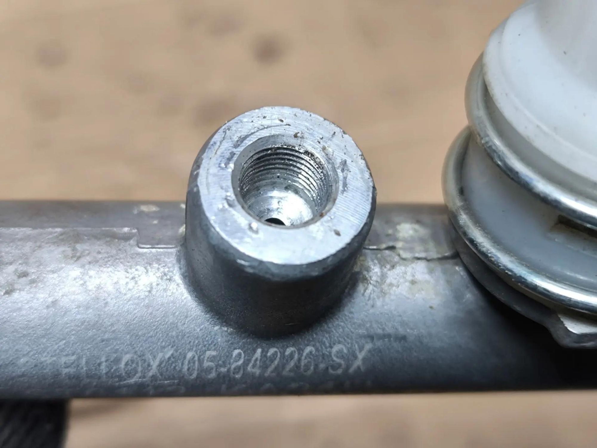 https://ycs.partsauto.market/partsauto-images/thmbs/userImages/d89d66a30f14dbad161fb7a986aa0fe5/part/c37790e4-f73f-4d2e-a370-c72c5a97770c_1786942160705.jpg