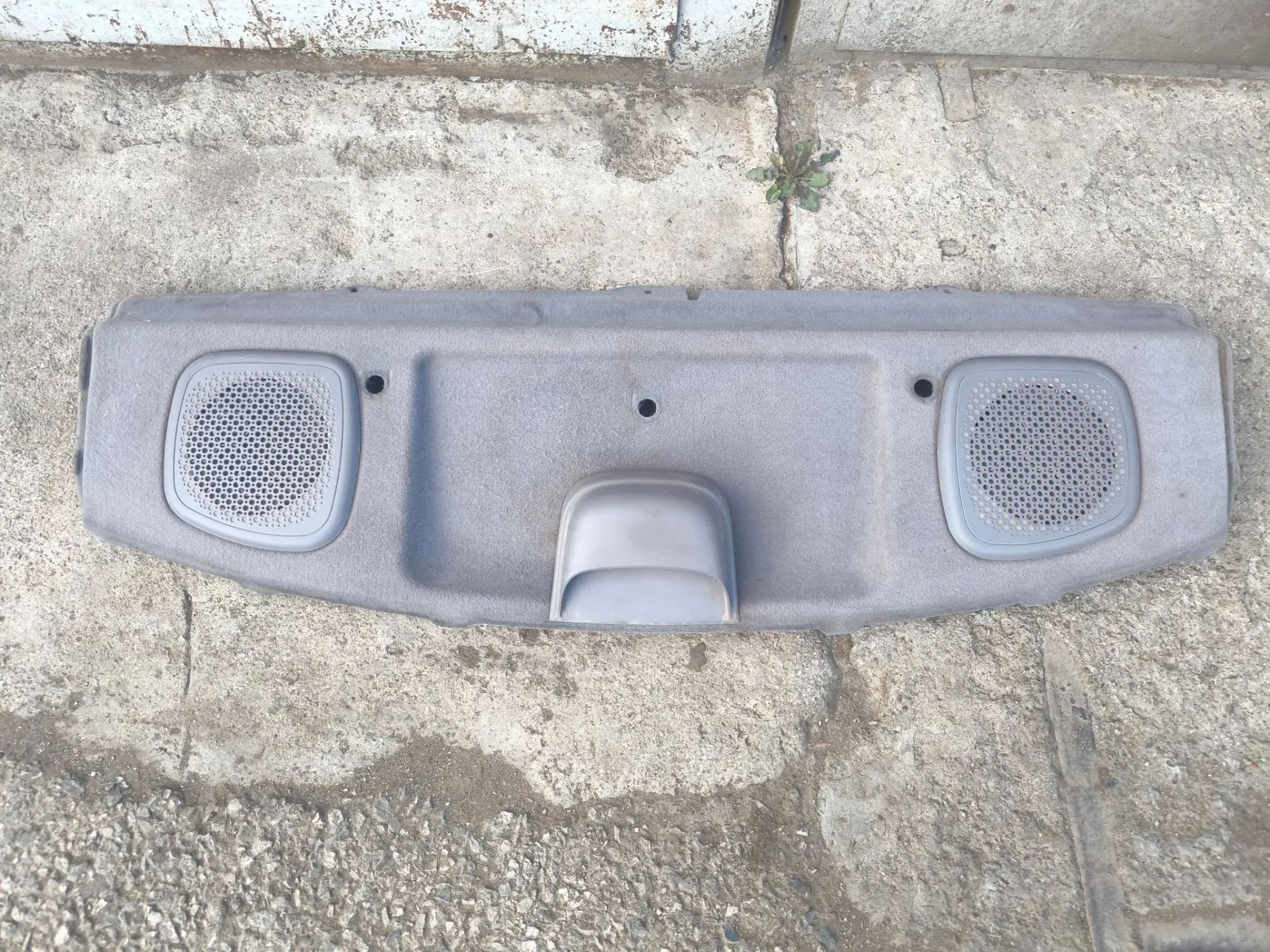 https://ycs.partsauto.market/partsauto-images/thmbs/userImages/d89d66a30f14dbad161fb7a986aa0fe5/part/c3b96b63-d20b-4867-bf5a-bf2d718b81d7_1784440494353.jpg