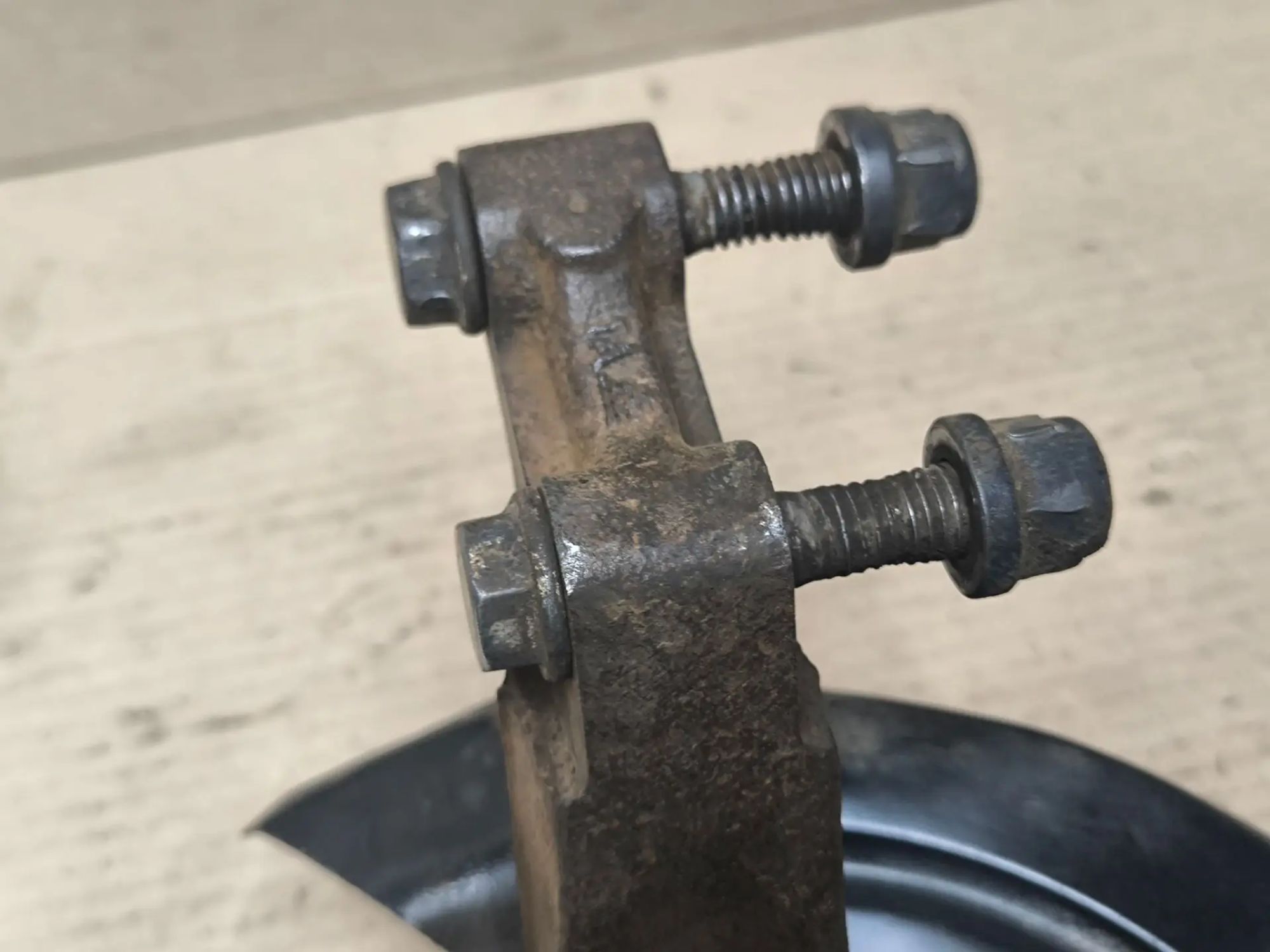 https://ycs.partsauto.market/partsauto-images/thmbs/userImages/d89d66a30f14dbad161fb7a986aa0fe5/part/c421ae6e-84e3-406d-bf3e-1cbf1a32992d_1783852126043.jpg