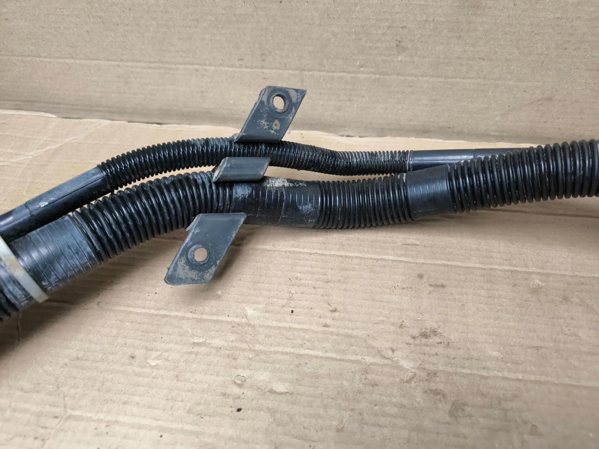 https://ycs.partsauto.market/partsauto-images/thmbs/userImages/d89d66a30f14dbad161fb7a986aa0fe5/part/c4e9ebc2-7da4-443f-865e-31bfa770572d_1786975582497.jpg