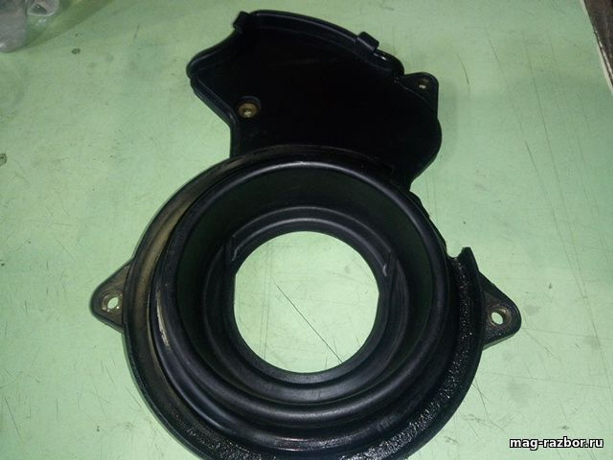 https://ycs.partsauto.market/partsauto-images/thmbs/userImages/d89d66a30f14dbad161fb7a986aa0fe5/part/c4ee0c42-9521-4bc2-a097-cd627f0bca58_1692604262569.jpg