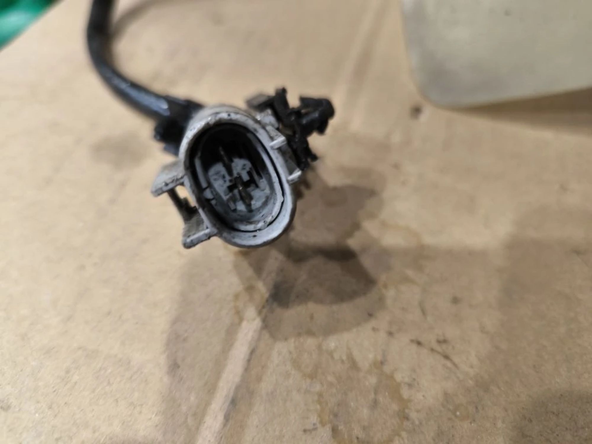 https://ycs.partsauto.market/partsauto-images/thmbs/userImages/d89d66a30f14dbad161fb7a986aa0fe5/part/c571e82d-af99-47d9-bee2-fac73e2ade6e_1776922508866.jpg