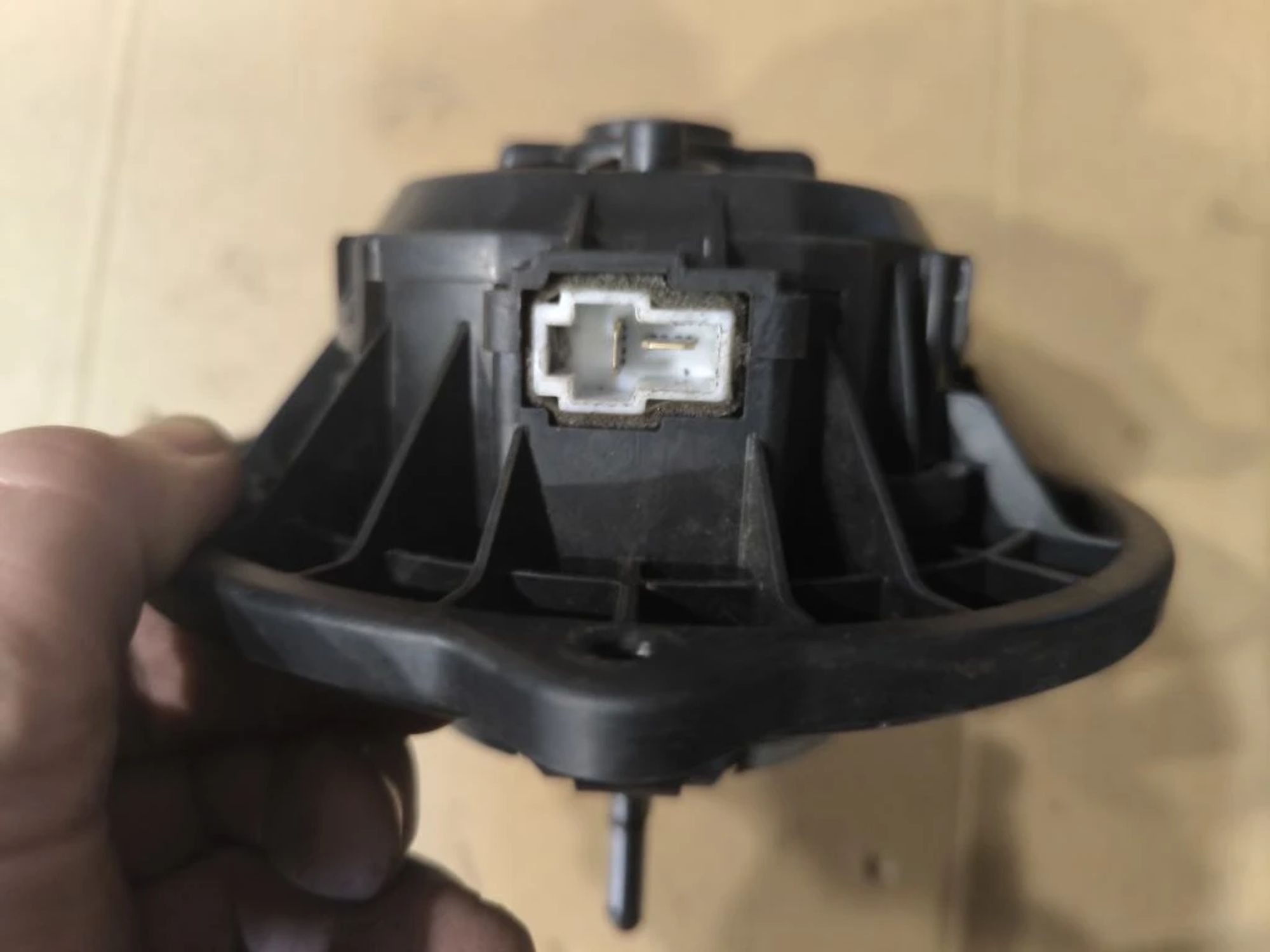 https://ycs.partsauto.market/partsauto-images/thmbs/userImages/d89d66a30f14dbad161fb7a986aa0fe5/part/c5a69bf4-a024-48fb-8049-343433ba3939_1776753523001.jpg