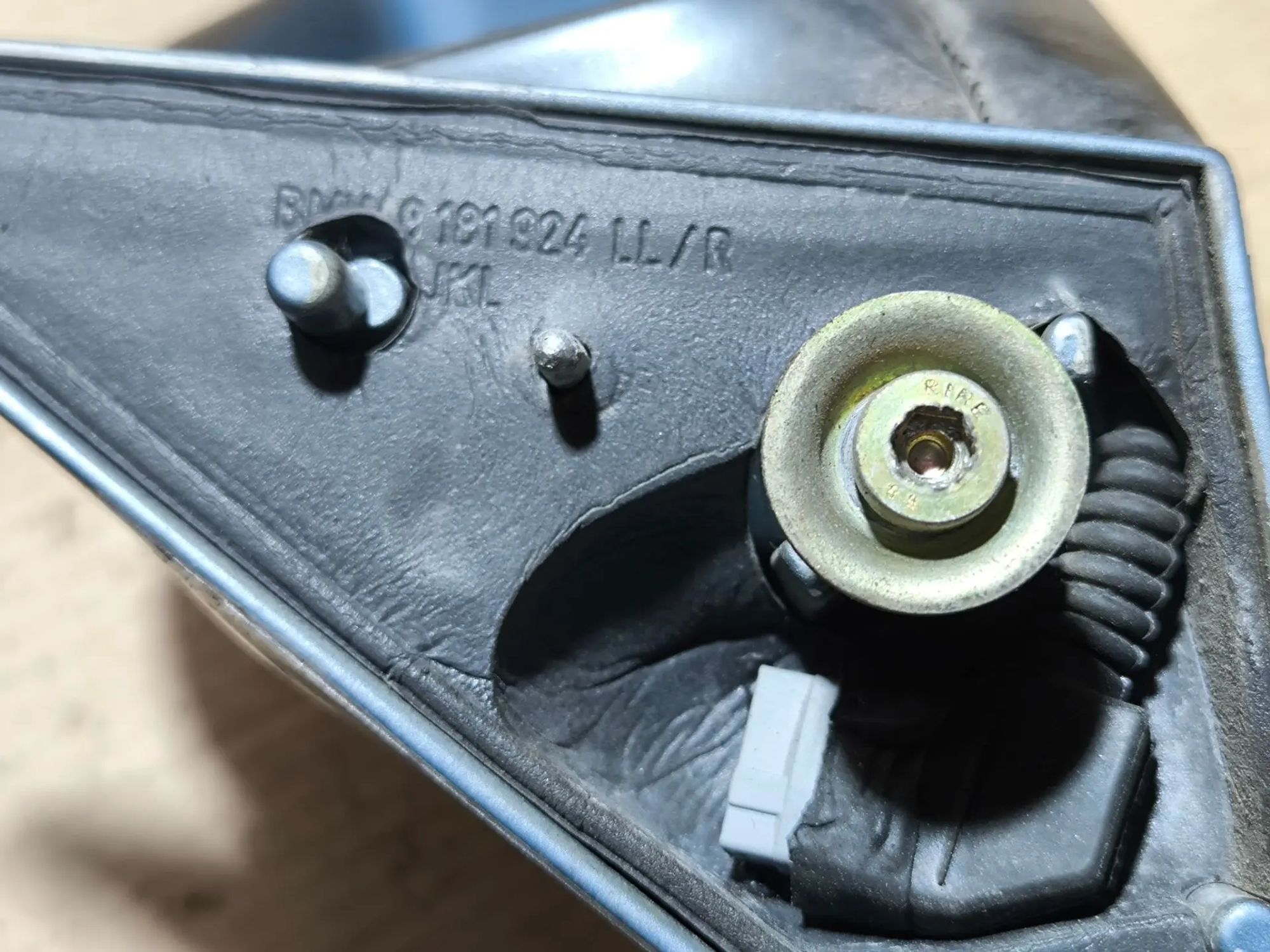 https://ycs.partsauto.market/partsauto-images/thmbs/userImages/d89d66a30f14dbad161fb7a986aa0fe5/part/c6a56c26-b4ed-4e18-9d3a-f4b67a5da097_1782405593861.jpg