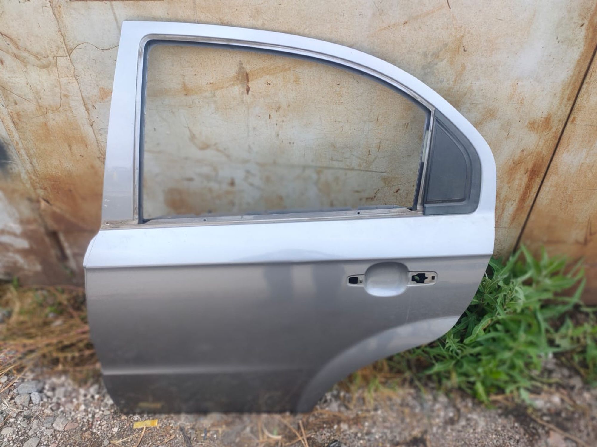 https://ycs.partsauto.market/partsauto-images/thmbs/userImages/d89d66a30f14dbad161fb7a986aa0fe5/part/c7791571-3343-406a-b599-00e4e461d49c_1723097732611.jpg