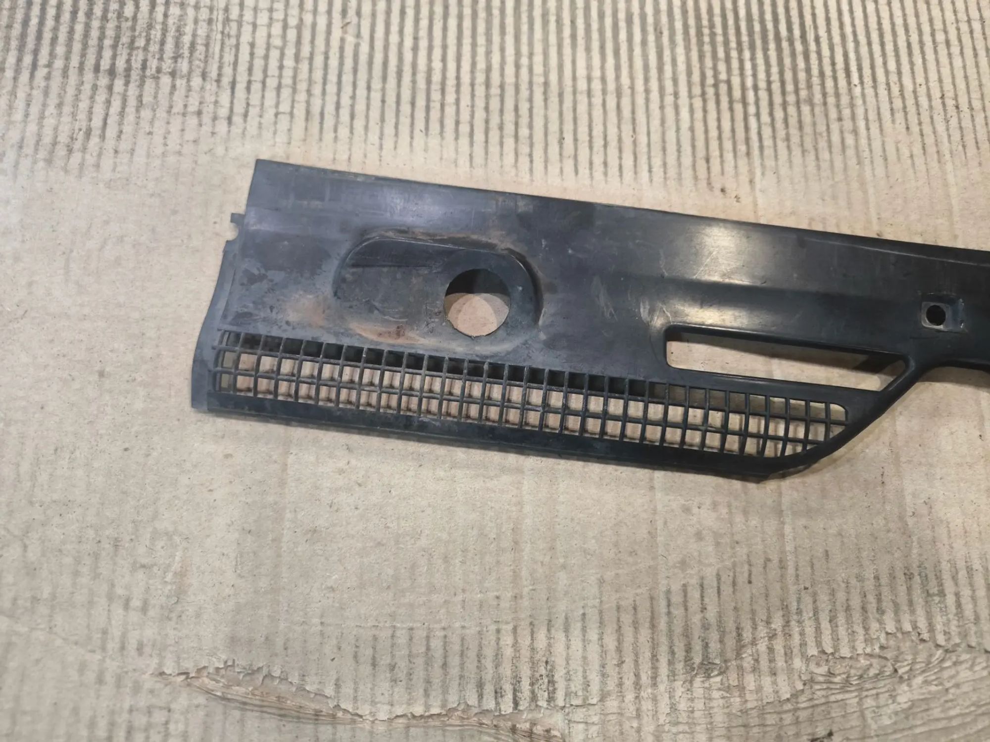 https://ycs.partsauto.market/partsauto-images/thmbs/userImages/d89d66a30f14dbad161fb7a986aa0fe5/part/c89615d5-1958-4c6d-b5af-546afb3b45c5_1782407380879.jpg