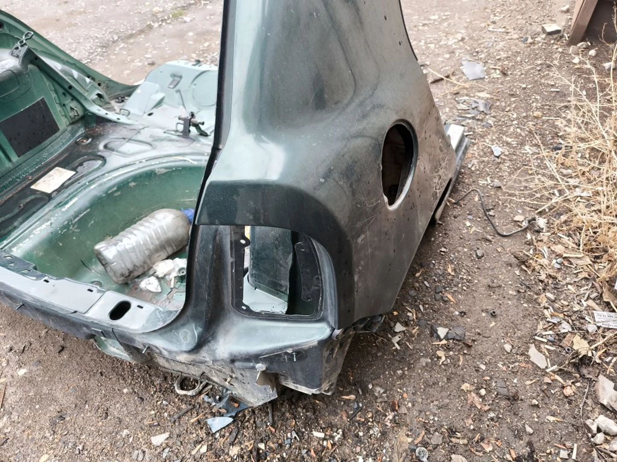 https://ycs.partsauto.market/partsauto-images/thmbs/userImages/d89d66a30f14dbad161fb7a986aa0fe5/part/cbc224c7-53ea-4bcd-8231-2f512421dd73_1776057875668.jpg
