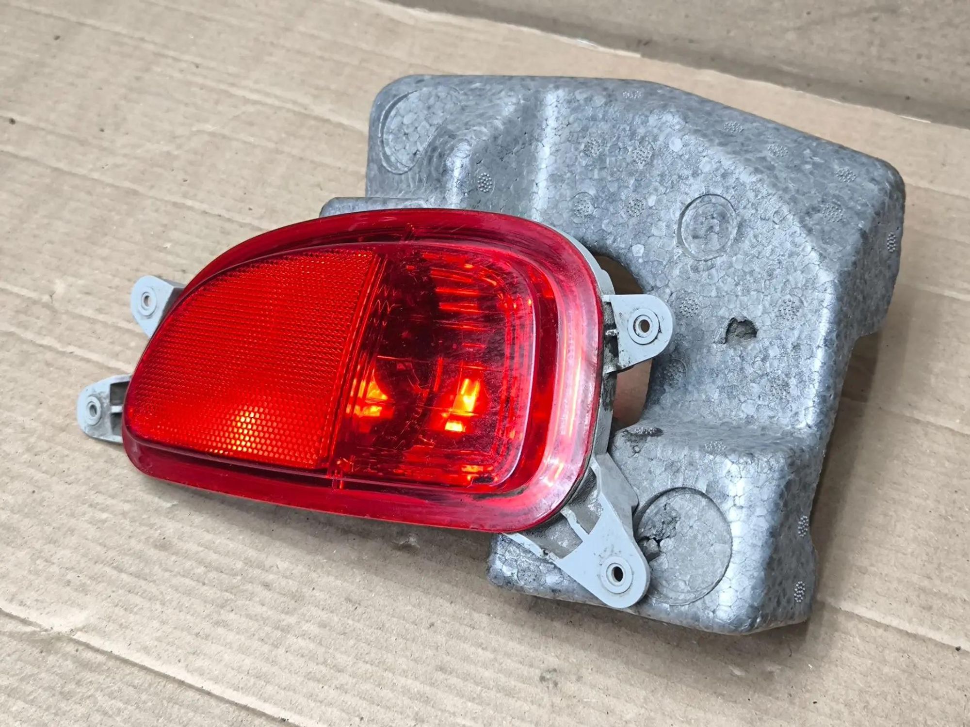 https://ycs.partsauto.market/partsauto-images/thmbs/userImages/d89d66a30f14dbad161fb7a986aa0fe5/part/cc4f891a-76f4-4789-a114-b49f79405437_1785565993421.jpg