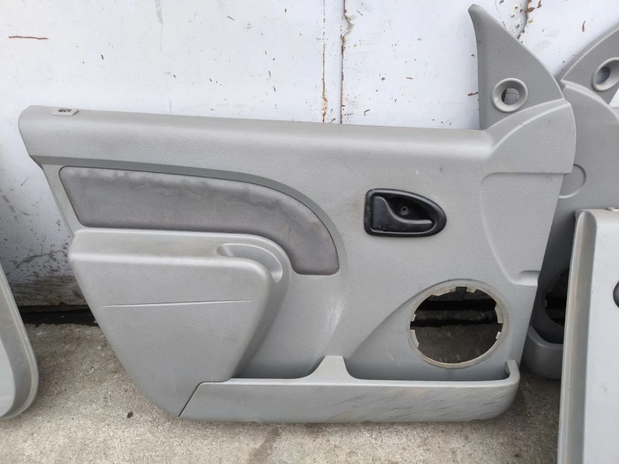 https://ycs.partsauto.market/partsauto-images/thmbs/userImages/d89d66a30f14dbad161fb7a986aa0fe5/part/cd3b90e1-babd-4979-86b0-a539e4909431_1777881403525.jpg