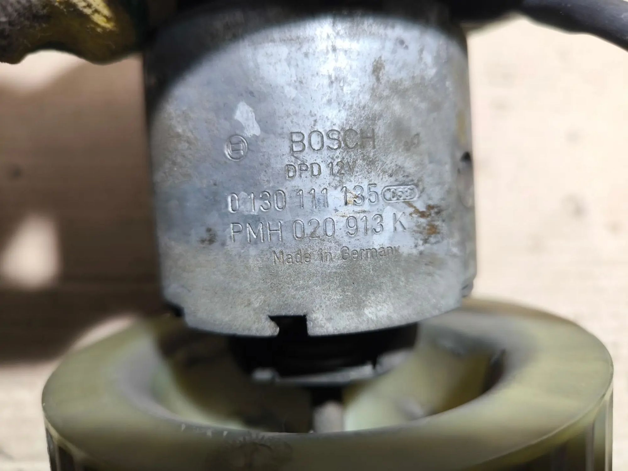 https://ycs.partsauto.market/partsauto-images/thmbs/userImages/d89d66a30f14dbad161fb7a986aa0fe5/part/ce5ca0f4-93f5-4691-b068-9b6667969bc1_1781801819326.jpg