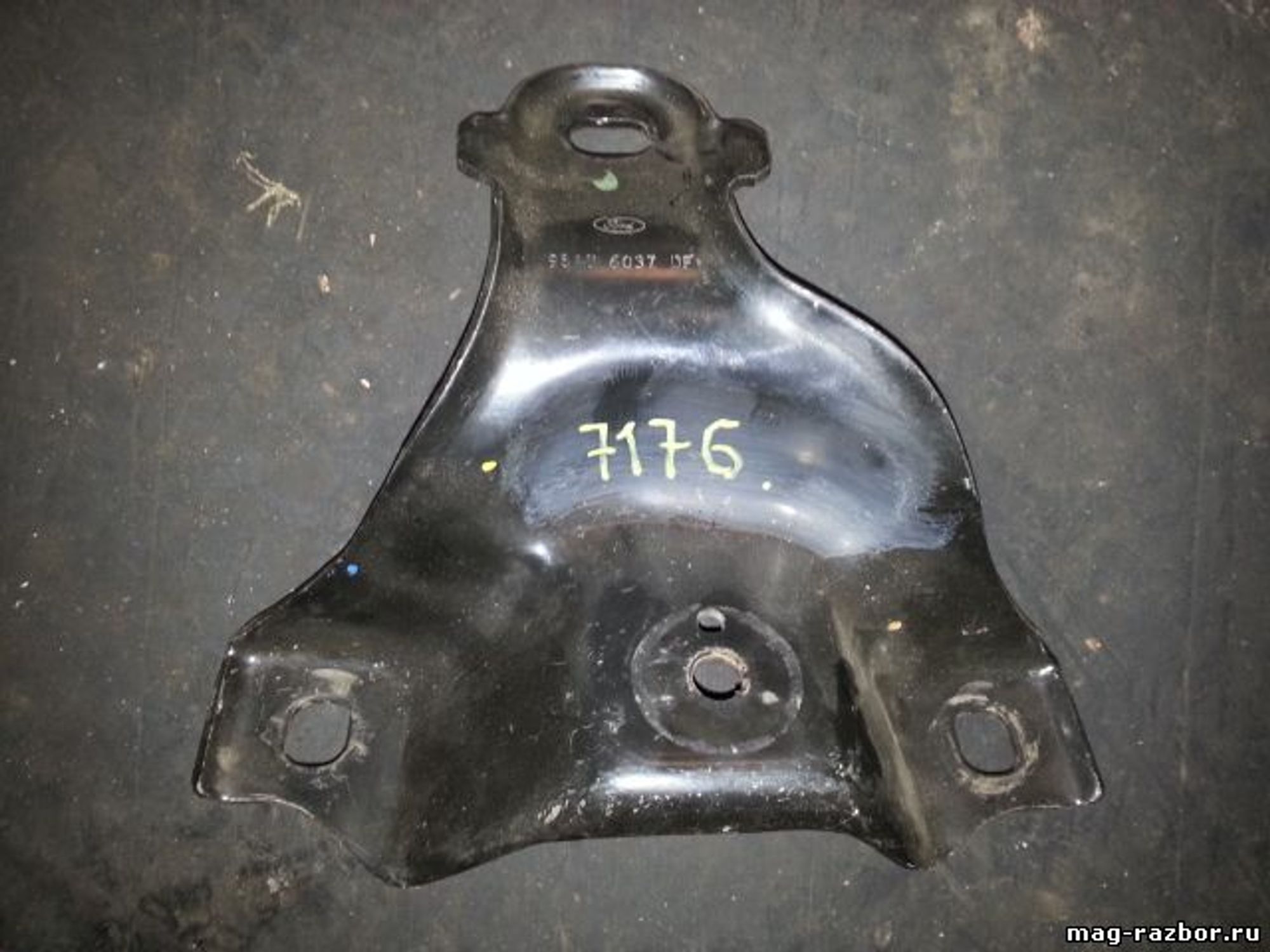 https://ycs.partsauto.market/partsauto-images/thmbs/userImages/d89d66a30f14dbad161fb7a986aa0fe5/part/ce65e767-18aa-42f6-8305-758ff85ba533_1694931167995.jpg