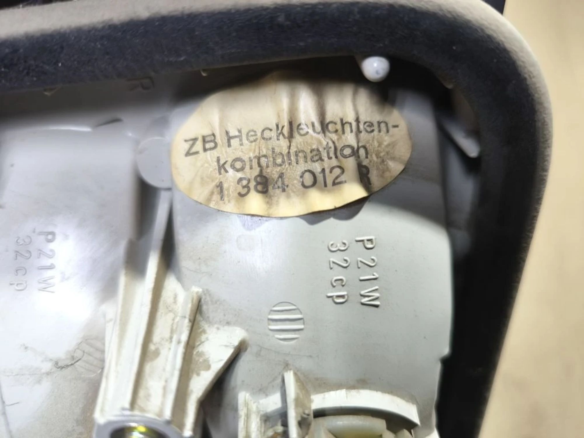 https://ycs.partsauto.market/partsauto-images/thmbs/userImages/d89d66a30f14dbad161fb7a986aa0fe5/part/cf38ab8c-e465-46dc-80ac-b3b639384180_1780571966159.jpg