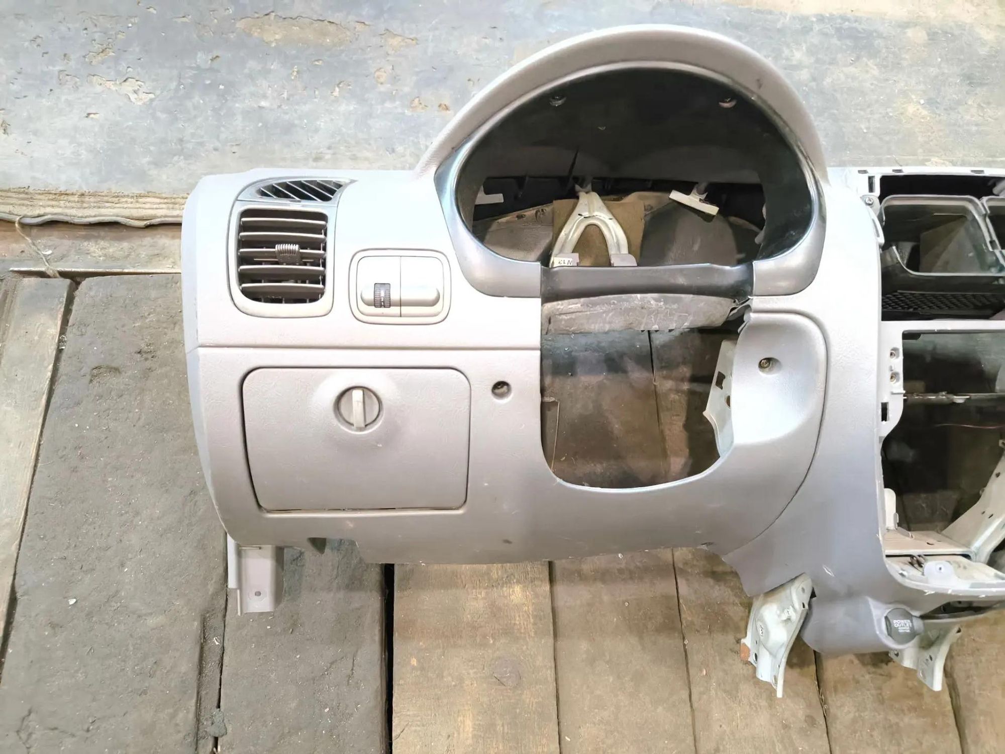 https://ycs.partsauto.market/partsauto-images/thmbs/userImages/d89d66a30f14dbad161fb7a986aa0fe5/part/cf717ff1-dddc-40ca-8d2b-250f8ff2782c_1786285984016.jpg