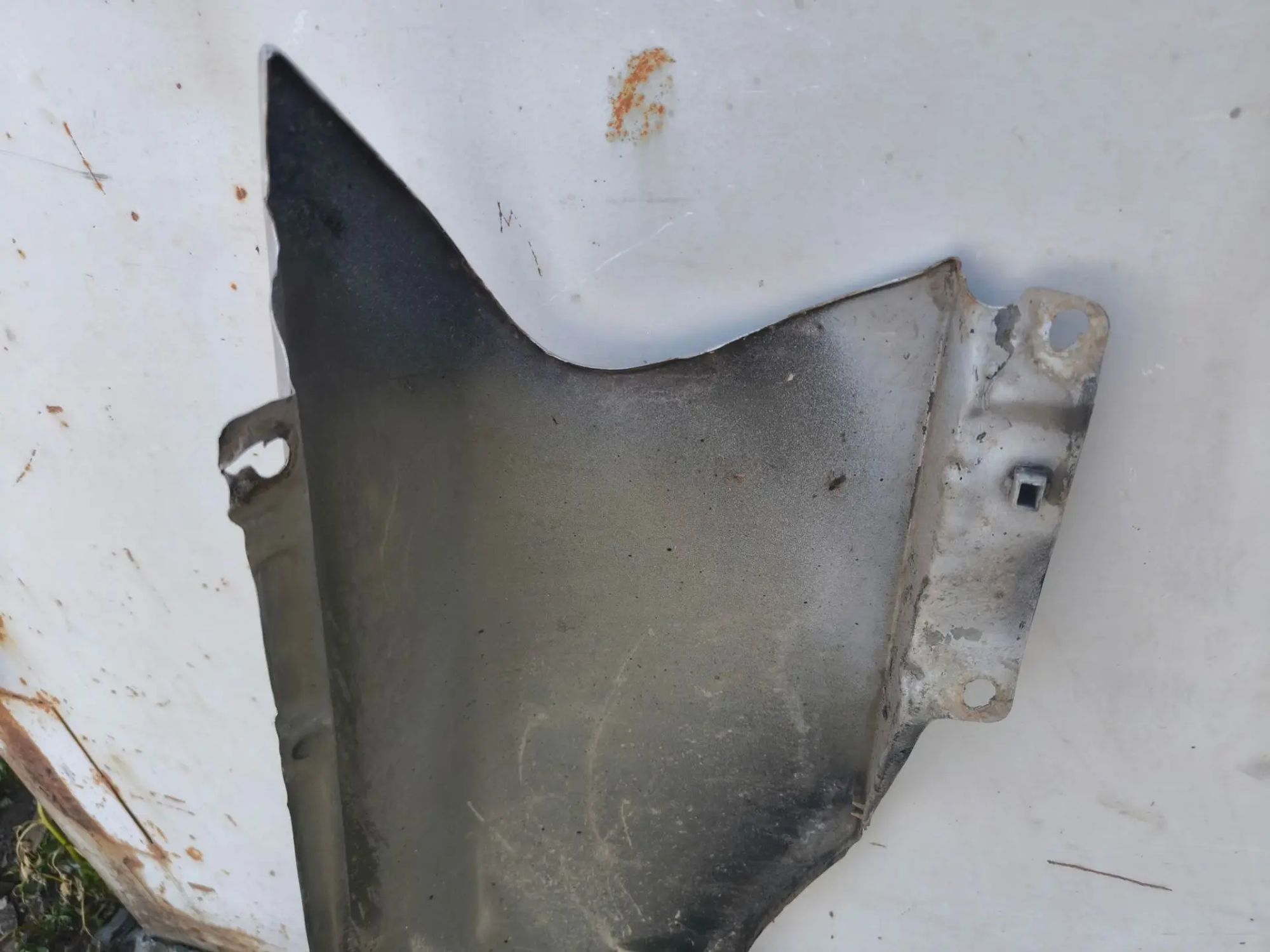 https://ycs.partsauto.market/partsauto-images/thmbs/userImages/d89d66a30f14dbad161fb7a986aa0fe5/part/d02efe20-57c2-423d-871d-e566034fcb81_1785242757910.jpg