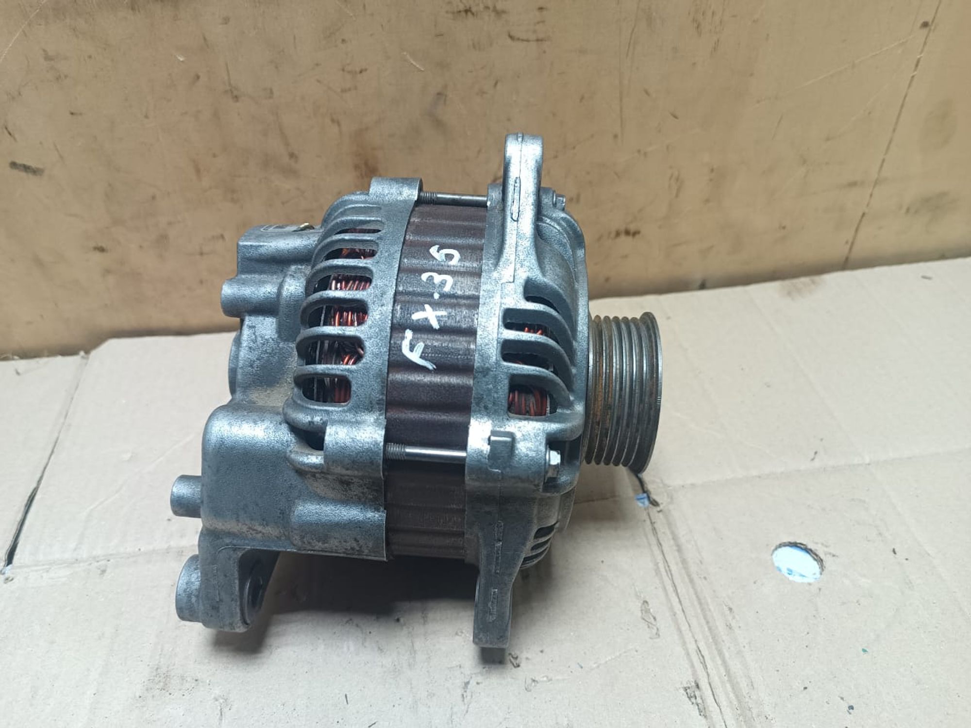 https://ycs.partsauto.market/partsauto-images/thmbs/userImages/d89d66a30f14dbad161fb7a986aa0fe5/part/d2456325-8364-44a6-b135-6acc775bc2d7_1742540023501.jpg