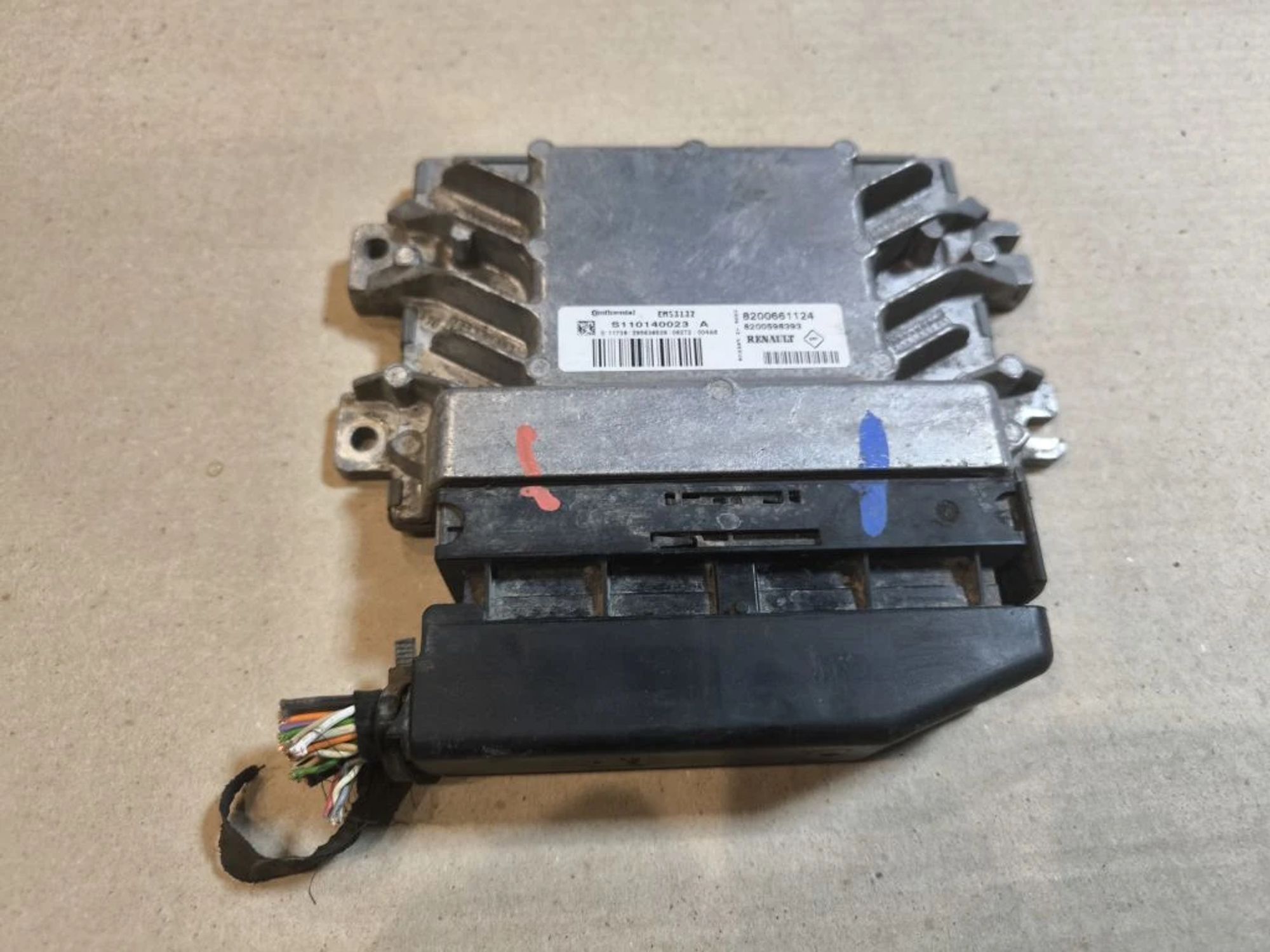 https://ycs.partsauto.market/partsauto-images/thmbs/userImages/d89d66a30f14dbad161fb7a986aa0fe5/part/d2d9b32a-c52e-4728-abb6-a4abad434f60_1779946759102.jpg