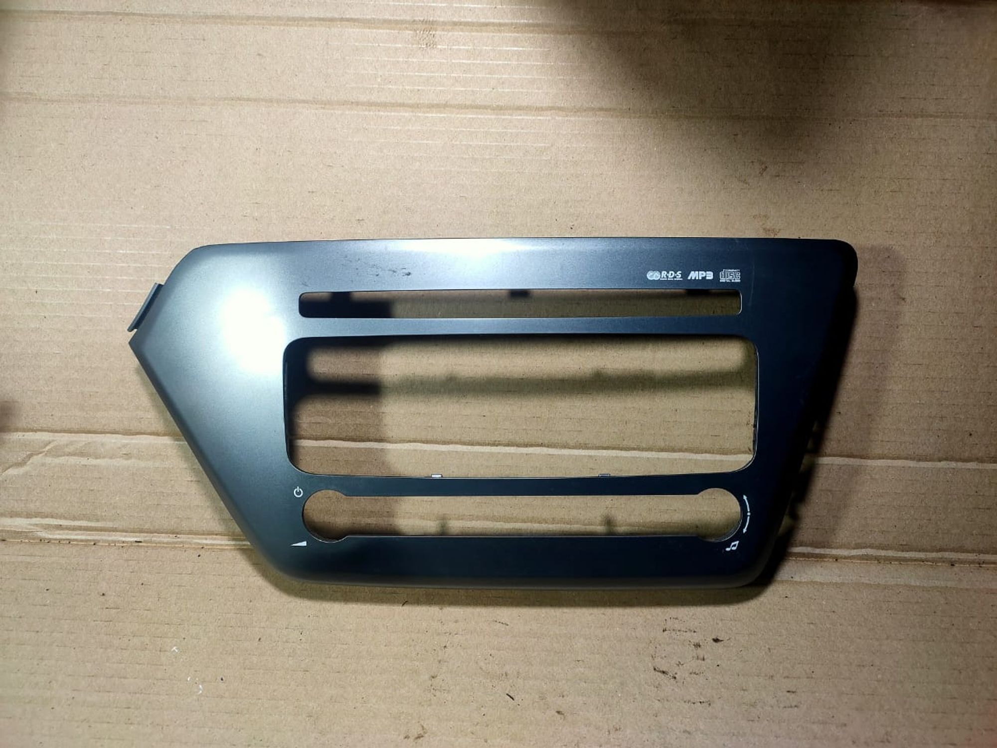 https://ycs.partsauto.market/partsauto-images/thmbs/userImages/d89d66a30f14dbad161fb7a986aa0fe5/part/d32f8e17-3700-4ff0-8507-90792ae8c13e_1707566171318.jpg