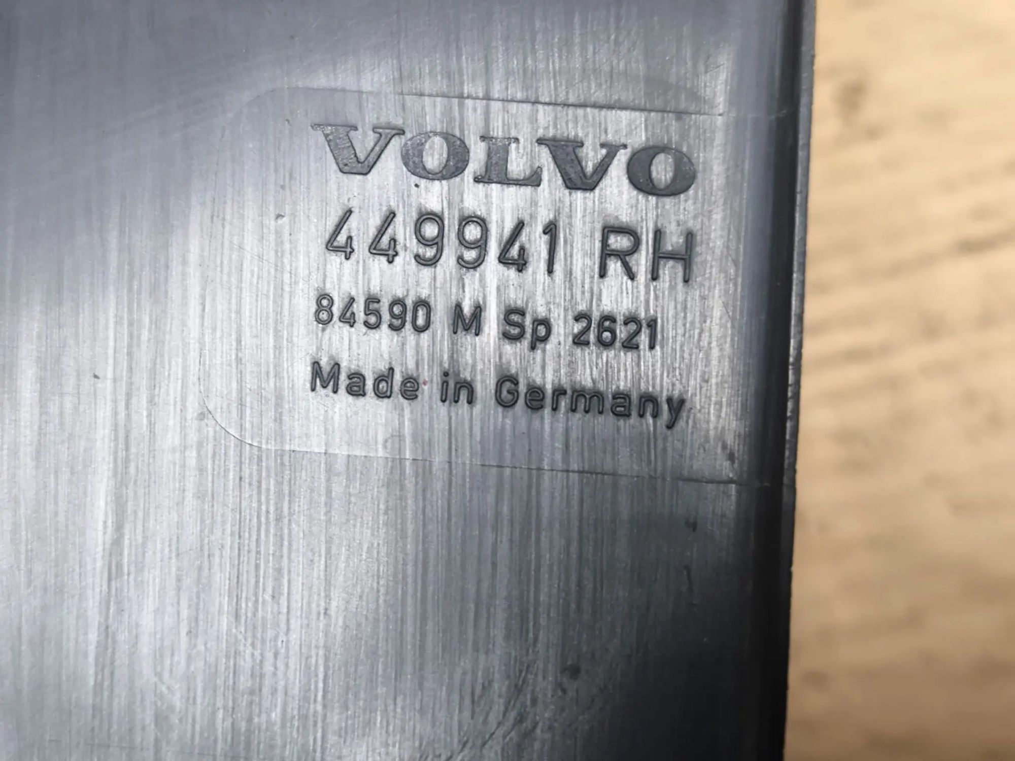 https://ycs.partsauto.market/partsauto-images/thmbs/userImages/d89d66a30f14dbad161fb7a986aa0fe5/part/d39452bd-c50d-4444-8c51-cc394fc30491_1783856181228.jpg