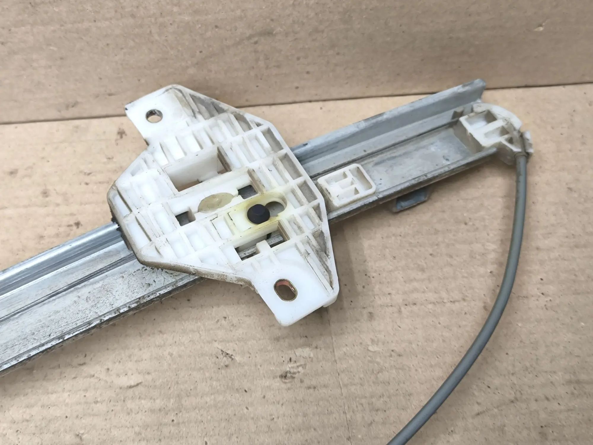 https://ycs.partsauto.market/partsauto-images/thmbs/userImages/d89d66a30f14dbad161fb7a986aa0fe5/part/d4752162-8660-489a-b522-ac49b1eb5b86_1784298858942.jpg