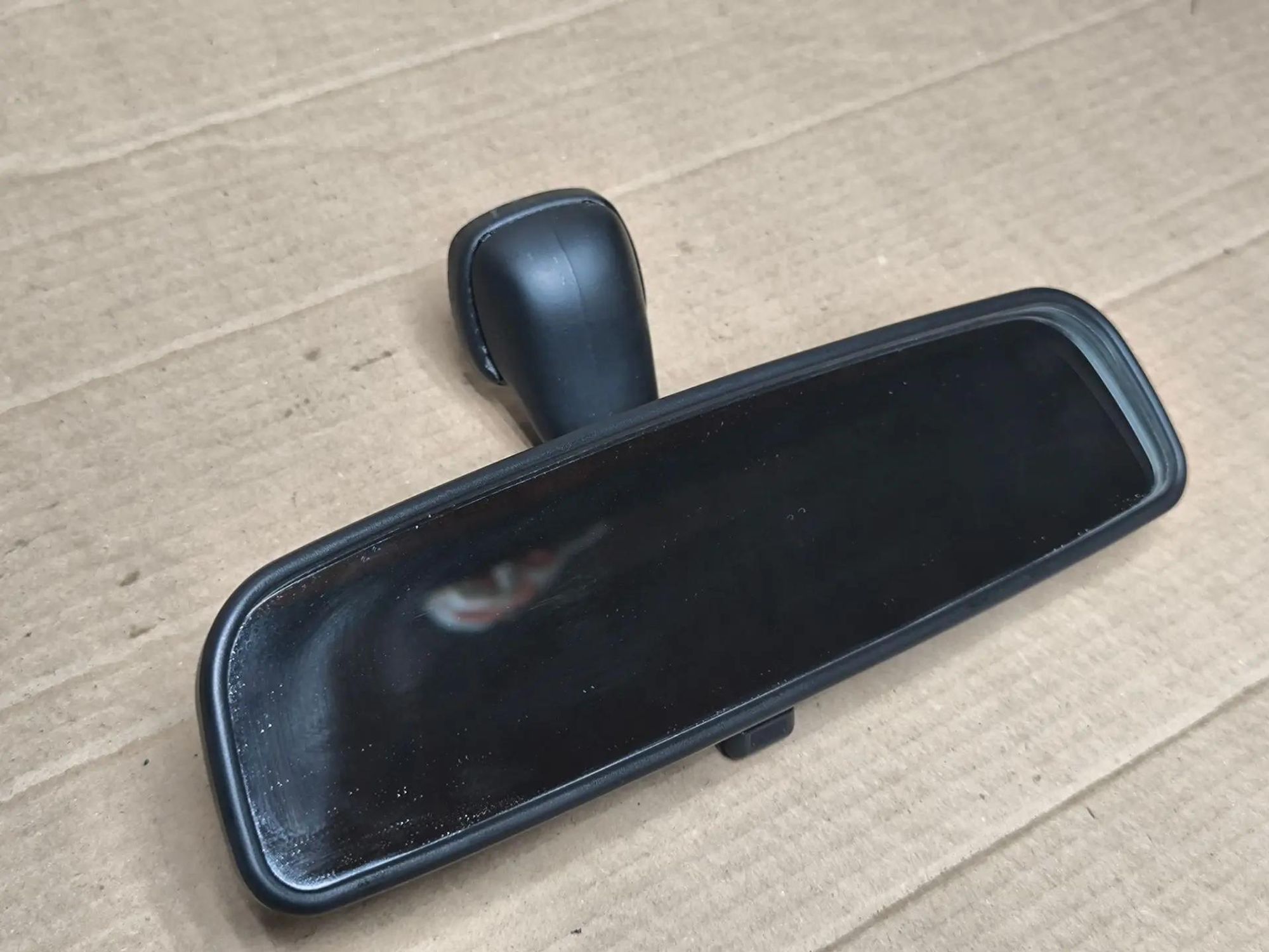 https://ycs.partsauto.market/partsauto-images/thmbs/userImages/d89d66a30f14dbad161fb7a986aa0fe5/part/d4fe4f27-2eeb-4dc7-b8c2-5a0e5a406067_1785565021483.jpg