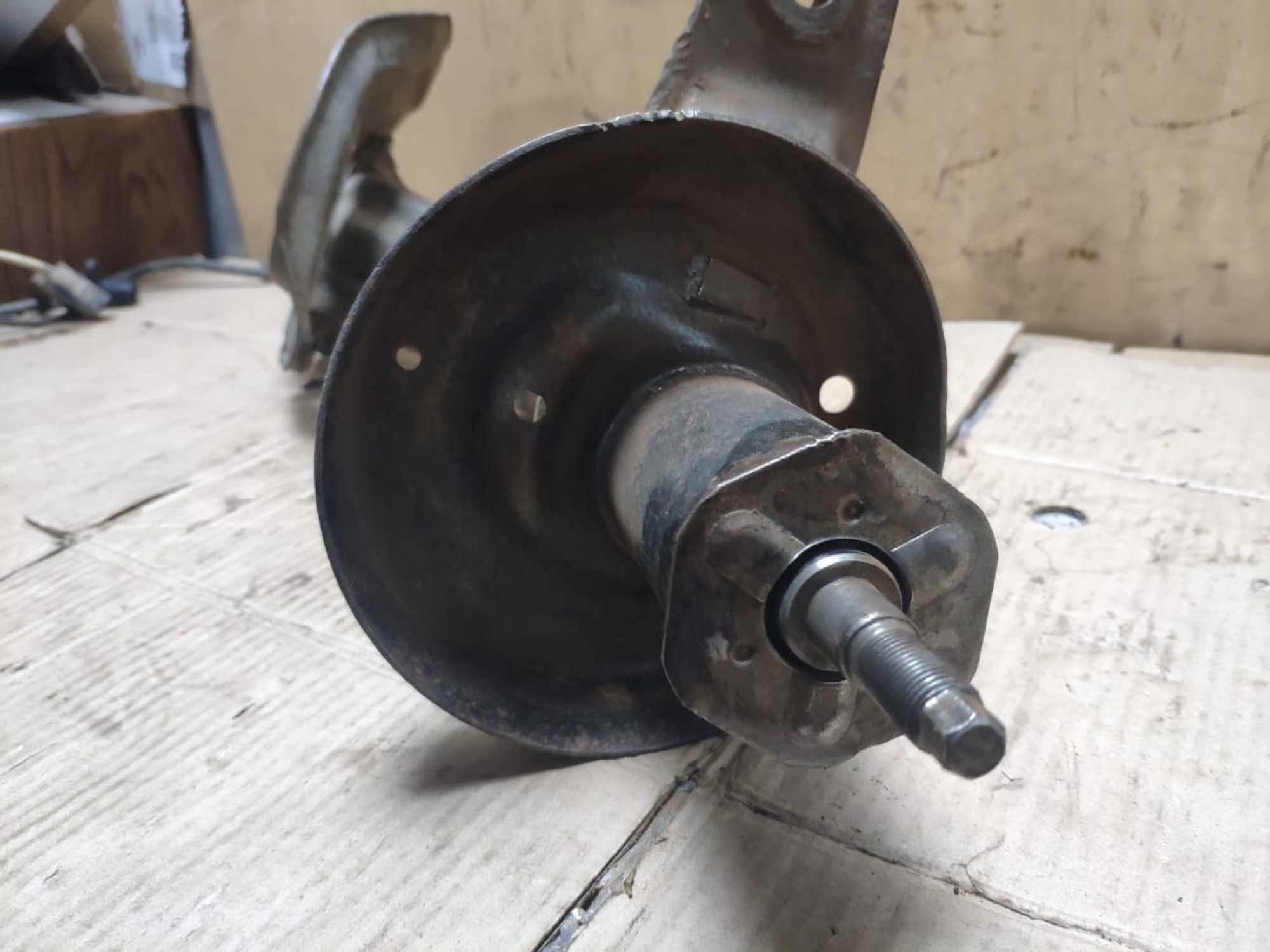 https://ycs.partsauto.market/partsauto-images/thmbs/userImages/d89d66a30f14dbad161fb7a986aa0fe5/part/d5540517-773d-4726-bb33-c4a5d1ad3551_1744028185901.jpg