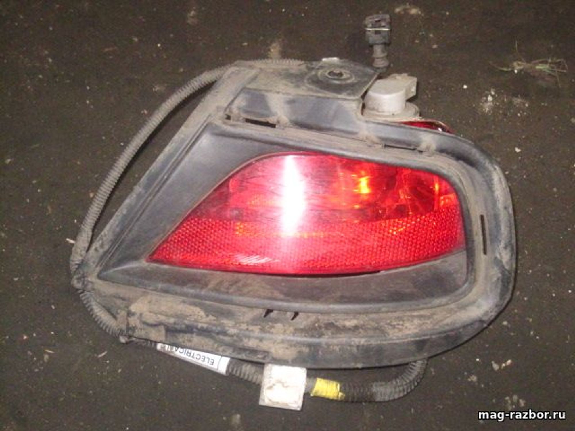 https://ycs.partsauto.market/partsauto-images/thmbs/userImages/d89d66a30f14dbad161fb7a986aa0fe5/part/d59eea1a-0b43-413d-b2f7-70cc69b2e952_1719293471895.jpg