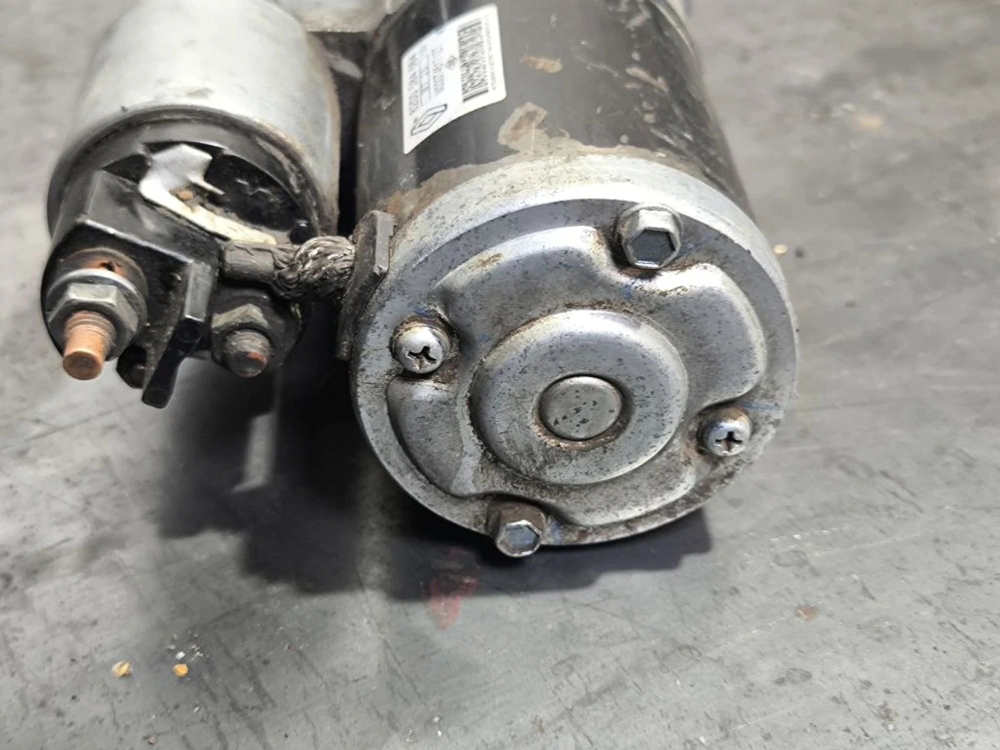 https://ycs.partsauto.market/partsauto-images/thmbs/userImages/d89d66a30f14dbad161fb7a986aa0fe5/part/d5a6c1d6-3b53-44fb-8baa-533ac27f1627_1780467506700.jpg