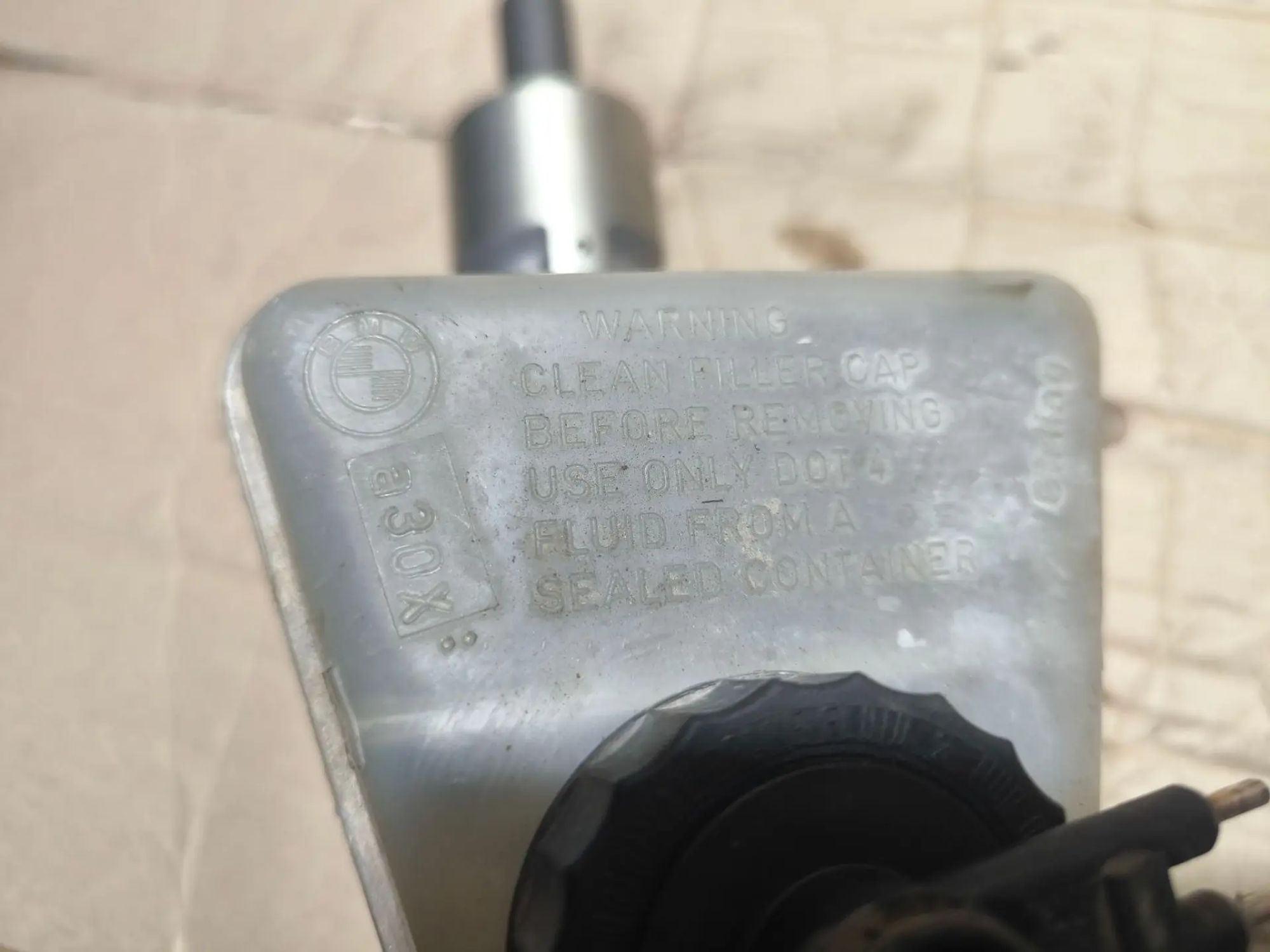 https://ycs.partsauto.market/partsauto-images/thmbs/userImages/d89d66a30f14dbad161fb7a986aa0fe5/part/d6bd84b6-f47e-4ac4-8abd-da1e19cbc80d_1782835461434.jpg