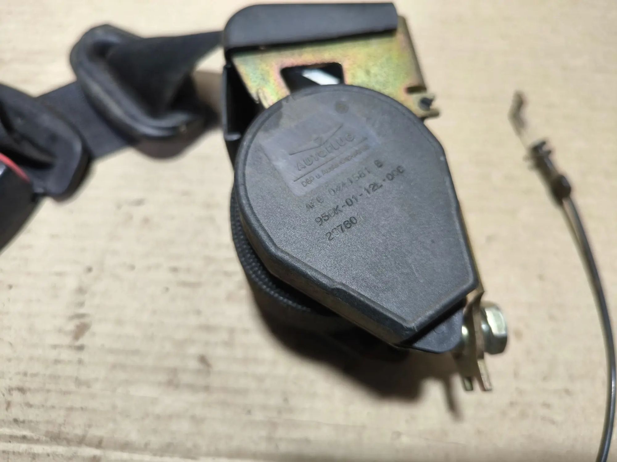 https://ycs.partsauto.market/partsauto-images/thmbs/userImages/d89d66a30f14dbad161fb7a986aa0fe5/part/d75d238e-a620-49c8-9d9a-959f0f245287_1783524853315.jpg