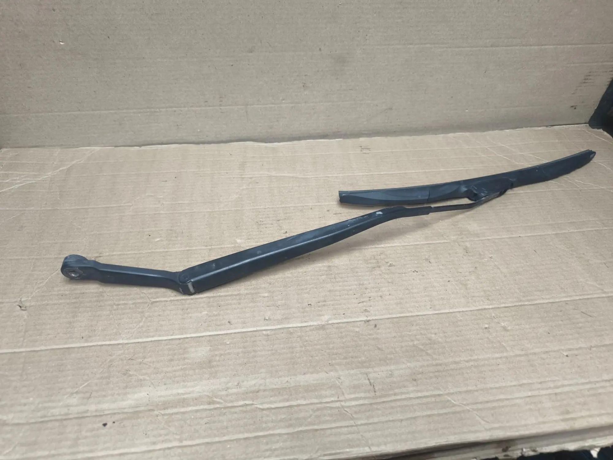 https://ycs.partsauto.market/partsauto-images/thmbs/userImages/d89d66a30f14dbad161fb7a986aa0fe5/part/da2cd339-9f16-4dc7-8f05-31720ffc0813_1786262481794.jpg