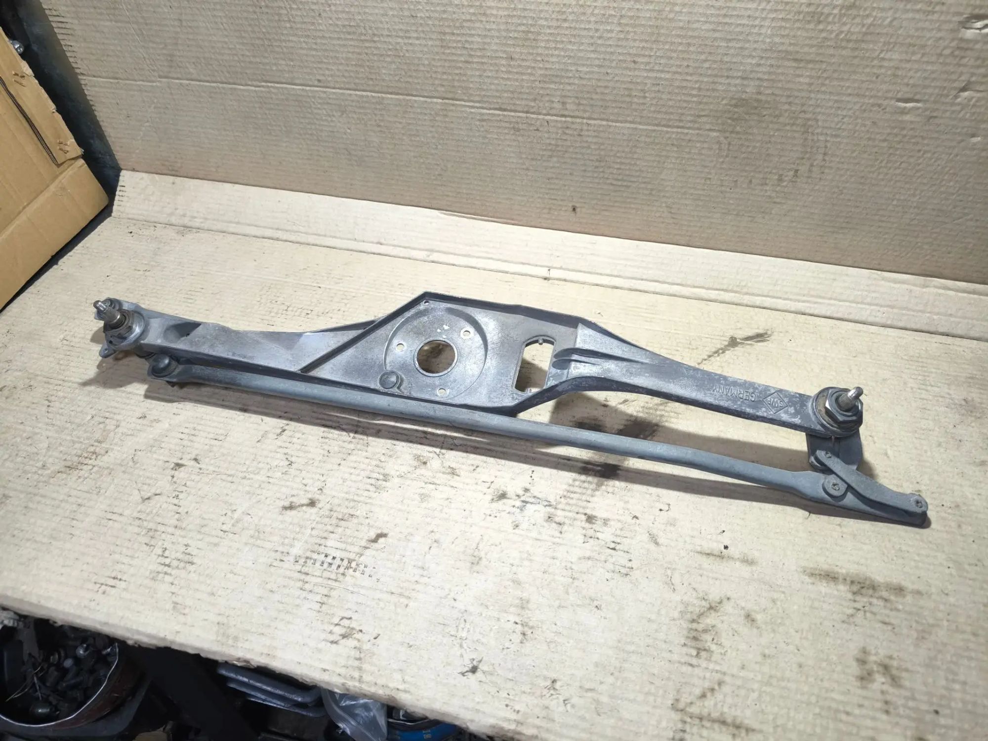https://ycs.partsauto.market/partsauto-images/thmbs/userImages/d89d66a30f14dbad161fb7a986aa0fe5/part/da3495e8-375f-4131-81e5-105e99d04770_1782656420013.jpg