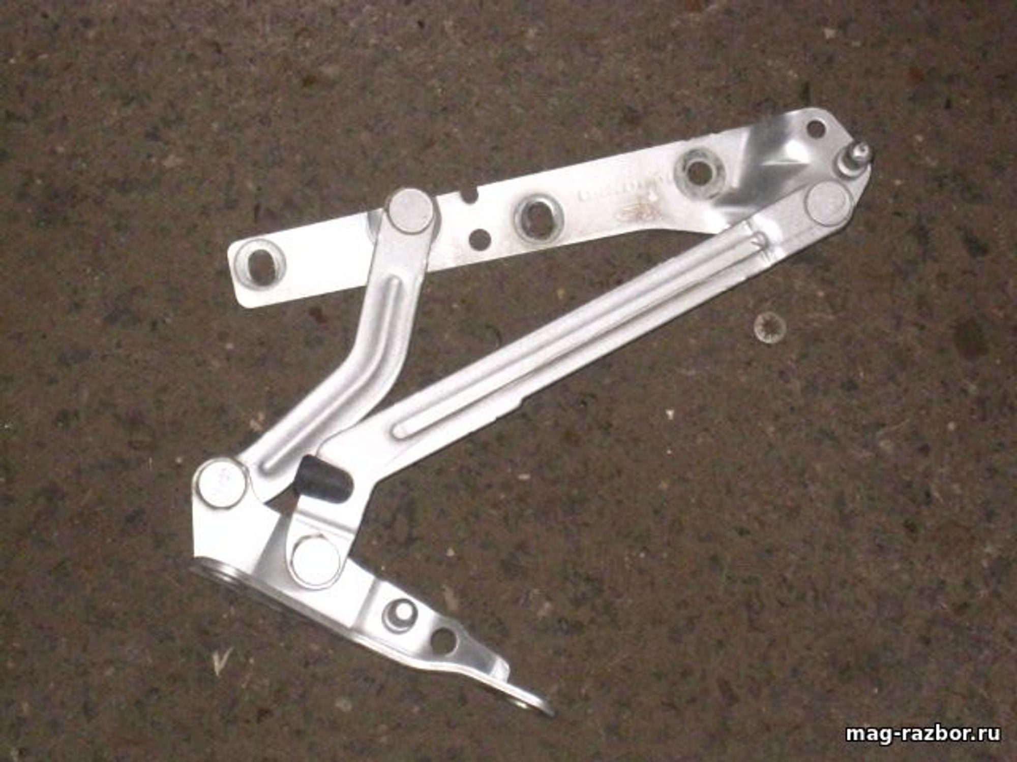 https://ycs.partsauto.market/partsauto-images/thmbs/userImages/d89d66a30f14dbad161fb7a986aa0fe5/part/dae683fd-ca18-4d80-aef9-0cadf0ea7966_1695878833549.jpg