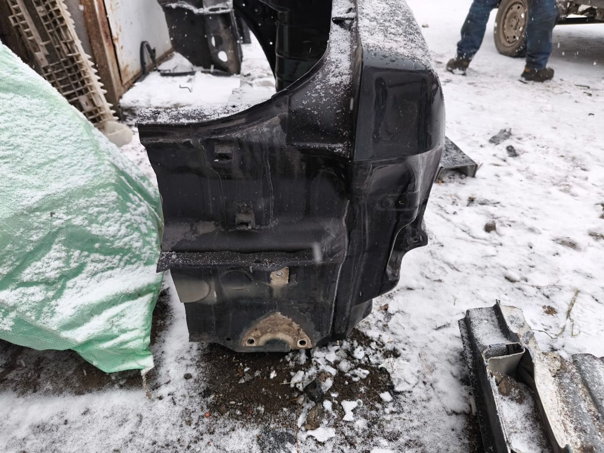 https://ycs.partsauto.market/partsauto-images/thmbs/userImages/d89d66a30f14dbad161fb7a986aa0fe5/part/daf28e76-7884-4782-b6c8-334f4e605c92_1730879752206.jpg