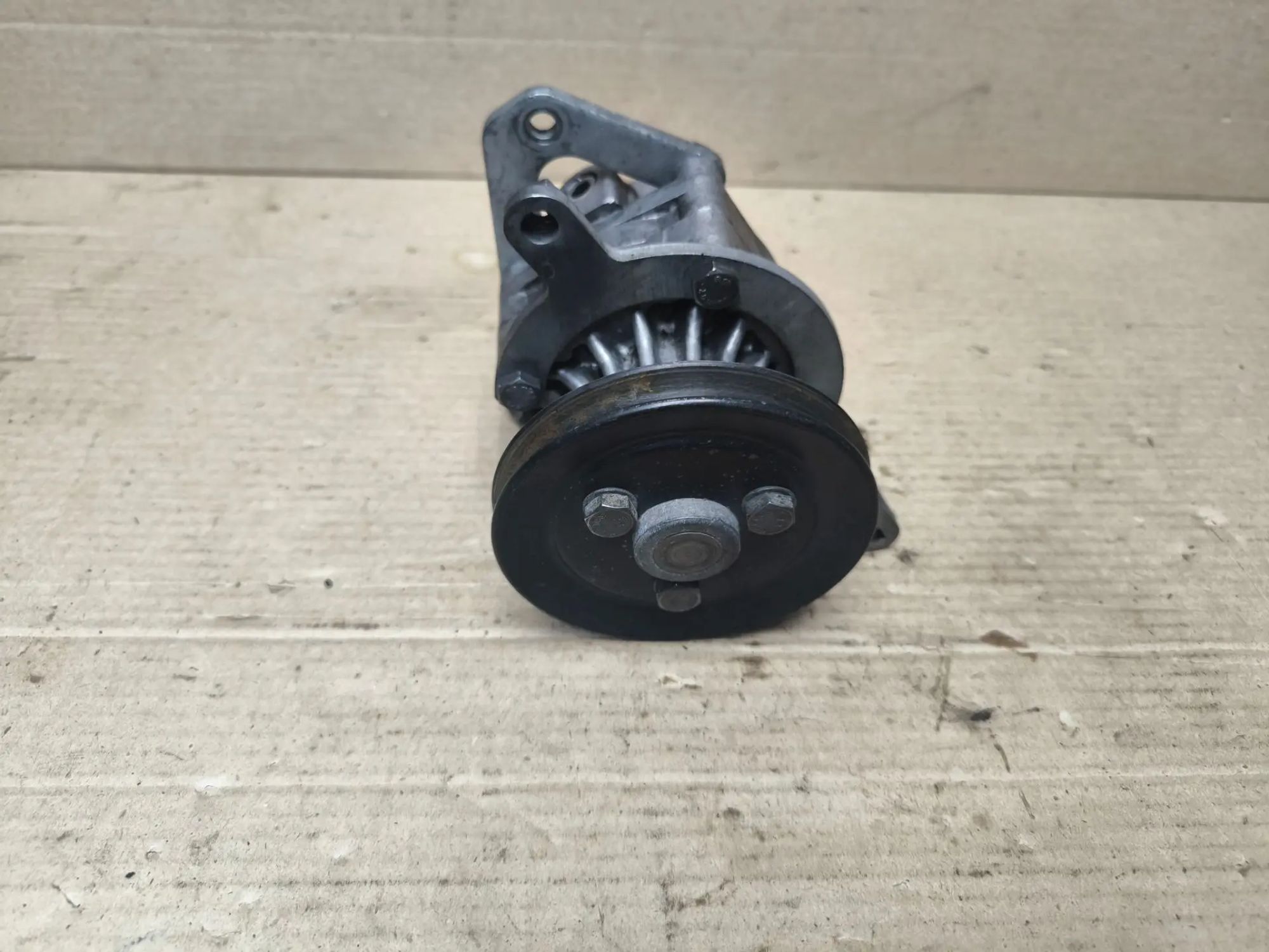 https://ycs.partsauto.market/partsauto-images/thmbs/userImages/d89d66a30f14dbad161fb7a986aa0fe5/part/dc3208da-2a47-4c15-b223-8d059564f60f_1783526450340.jpg