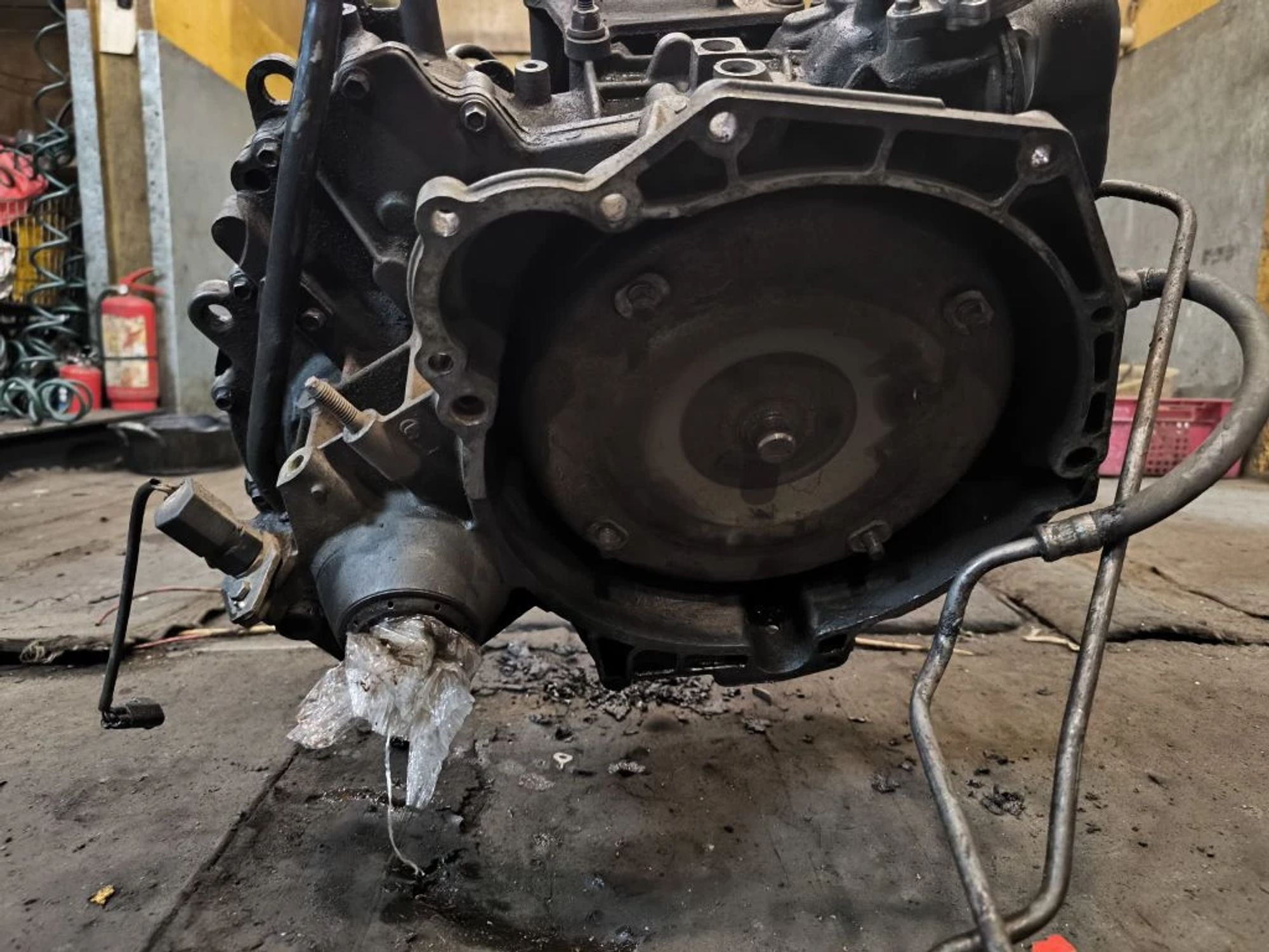 https://ycs.partsauto.market/partsauto-images/thmbs/userImages/d89d66a30f14dbad161fb7a986aa0fe5/part/dd20d2aa-14bd-4e8f-bb3a-06489416d1fd_1776682157578.jpg