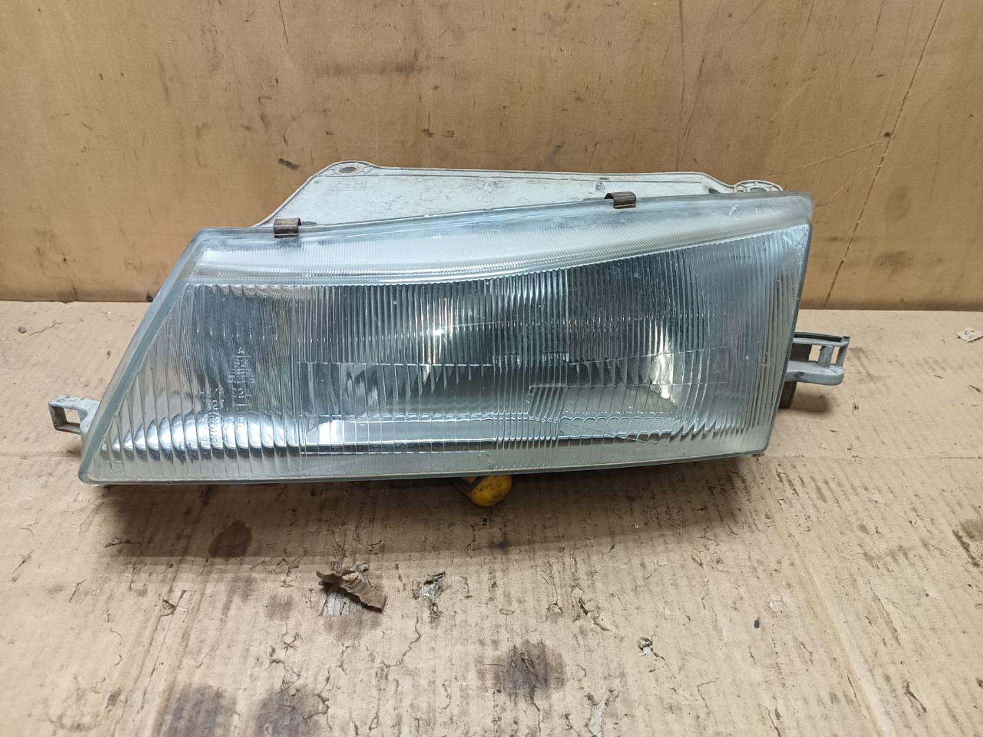 https://ycs.partsauto.market/partsauto-images/thmbs/userImages/d89d66a30f14dbad161fb7a986aa0fe5/part/dddca660-dfe3-43b0-be63-990a6cba659b_1740555115617.jpg