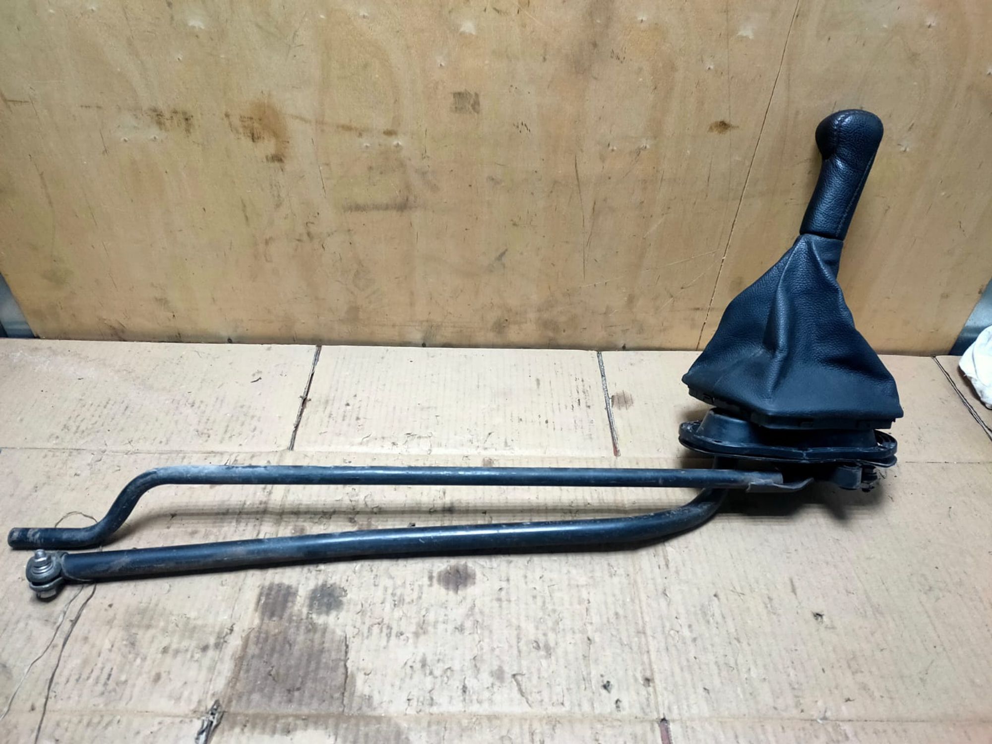https://ycs.partsauto.market/partsauto-images/thmbs/userImages/d89d66a30f14dbad161fb7a986aa0fe5/part/de13ae9a-c70f-4525-a1d6-b5649d35ed57_1736492511148.jpg