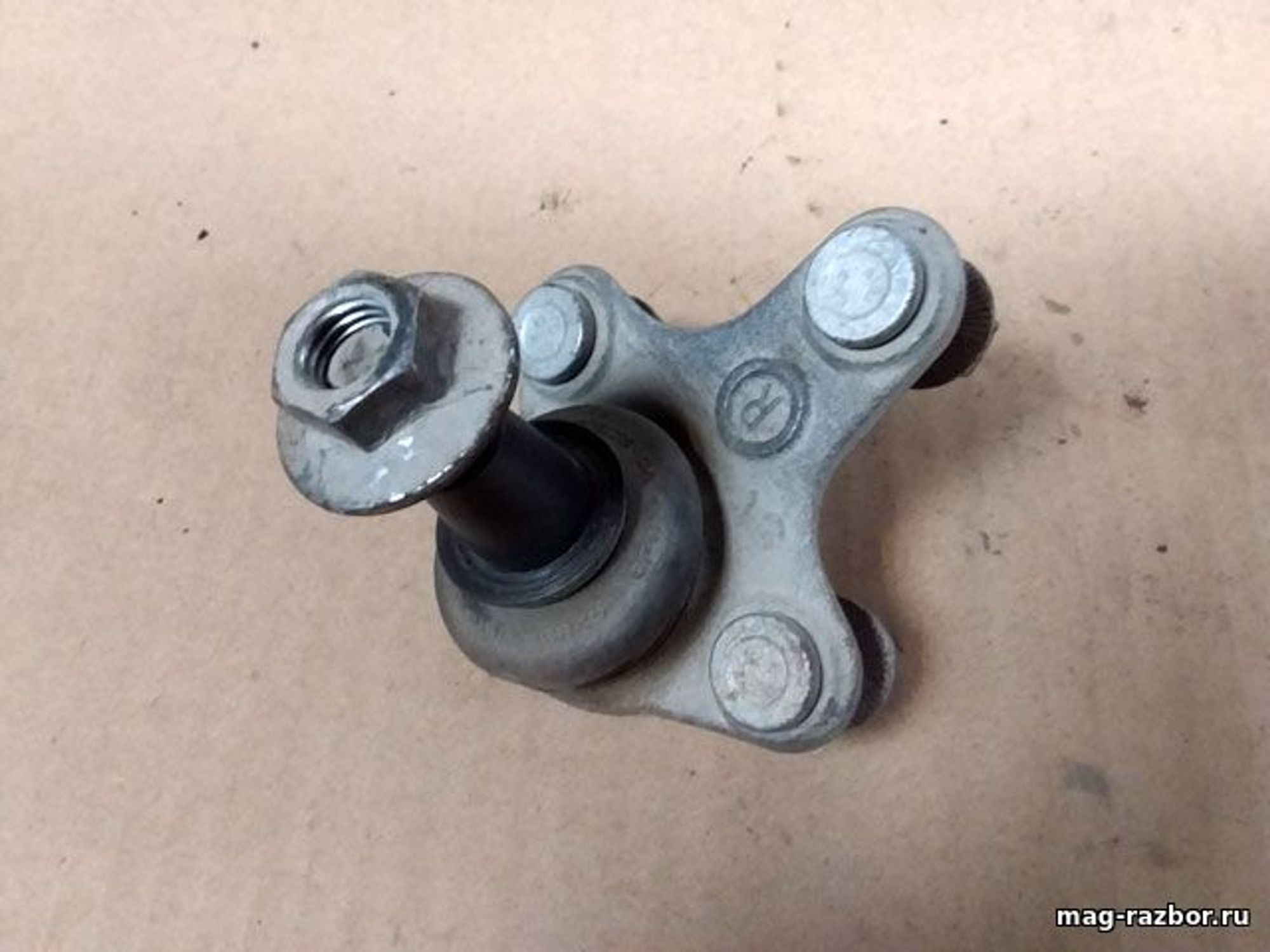 https://ycs.partsauto.market/partsauto-images/thmbs/userImages/d89d66a30f14dbad161fb7a986aa0fe5/part/de354cfa-0d26-46ab-89d8-4e5e9c3bda7b_1717153518157.jpg