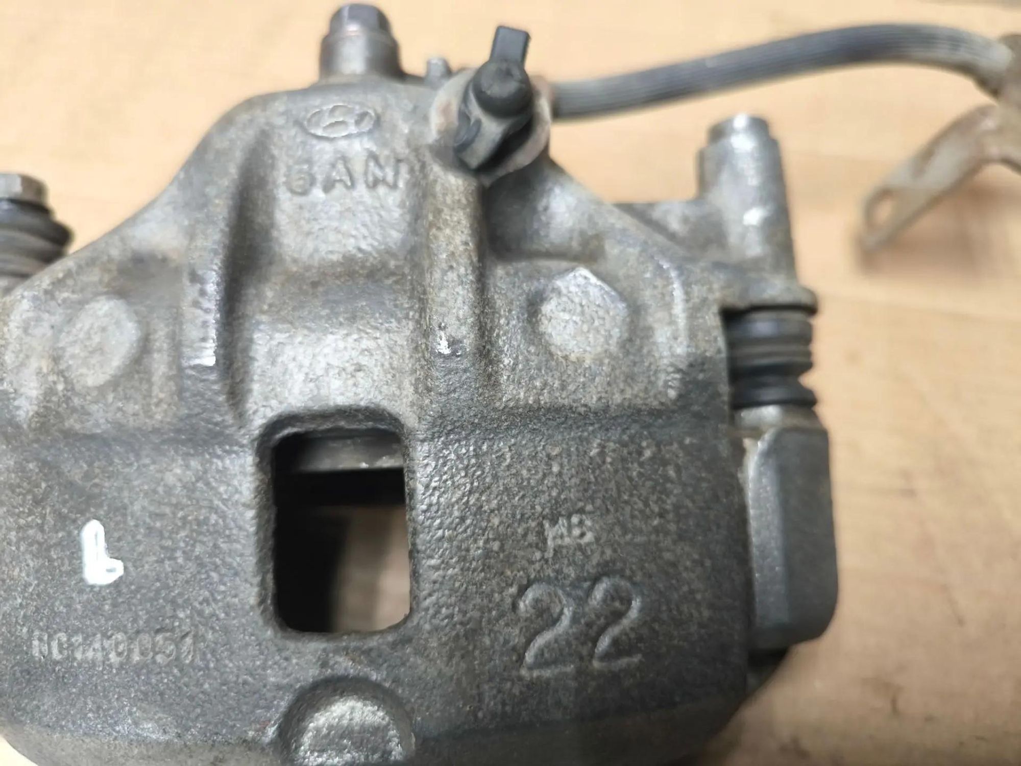 https://ycs.partsauto.market/partsauto-images/thmbs/userImages/d89d66a30f14dbad161fb7a986aa0fe5/part/de5ee07a-5c9f-4fad-b4c9-e63a0882244a_1786423944169.jpg
