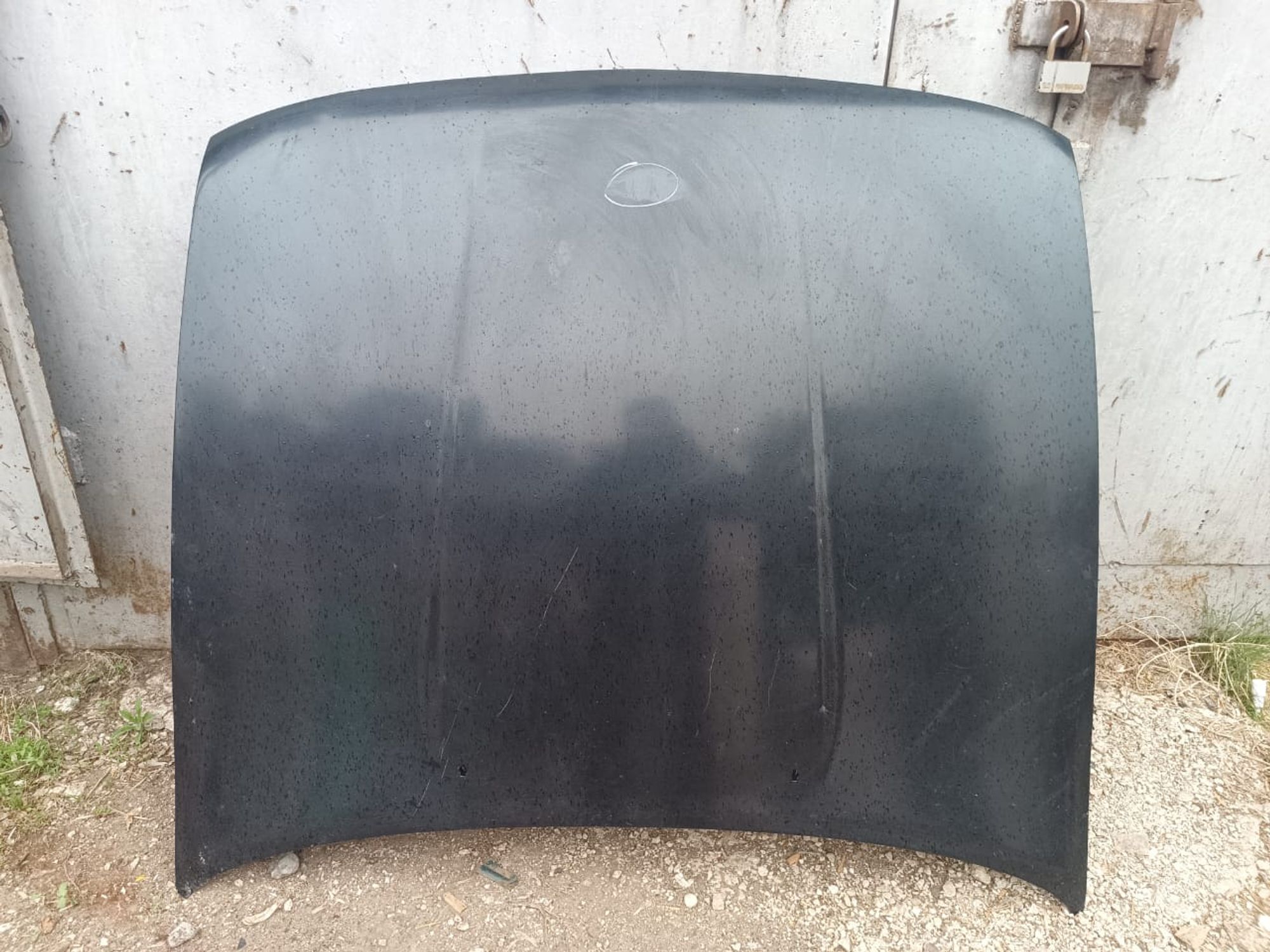 https://ycs.partsauto.market/partsauto-images/thmbs/userImages/d89d66a30f14dbad161fb7a986aa0fe5/part/df2dcb90-5d9a-412e-a72e-485b395fea66_1715172024663.jpg