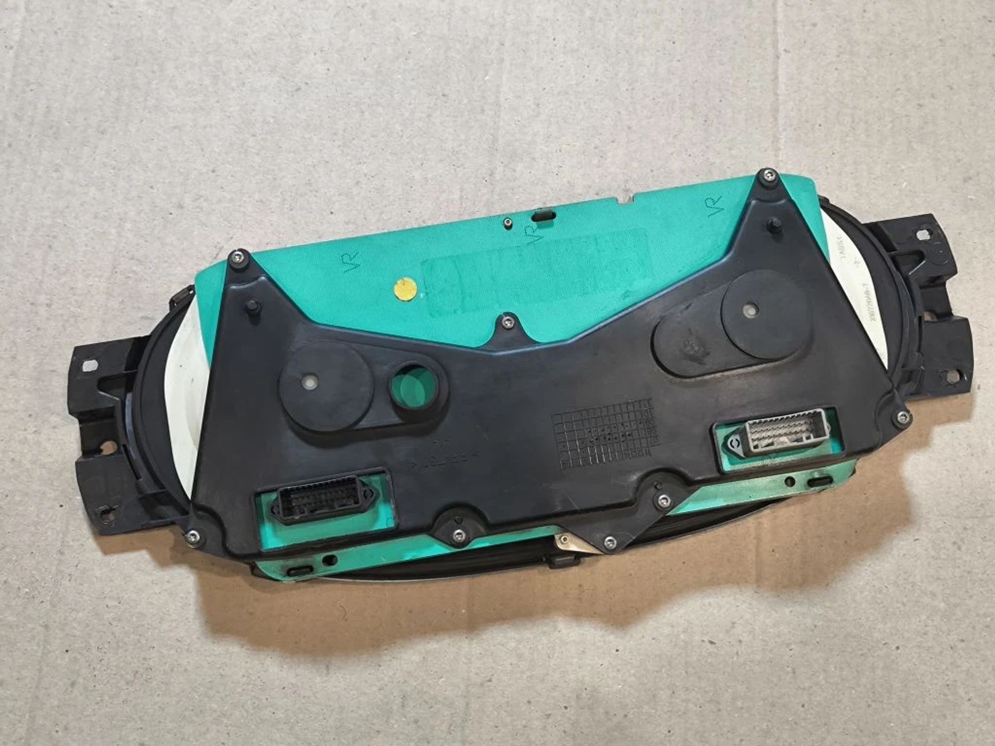 https://ycs.partsauto.market/partsauto-images/thmbs/userImages/d89d66a30f14dbad161fb7a986aa0fe5/part/df3c2ed6-eb44-4247-ad20-ea7f6b7658e4_1779864190096.jpg
